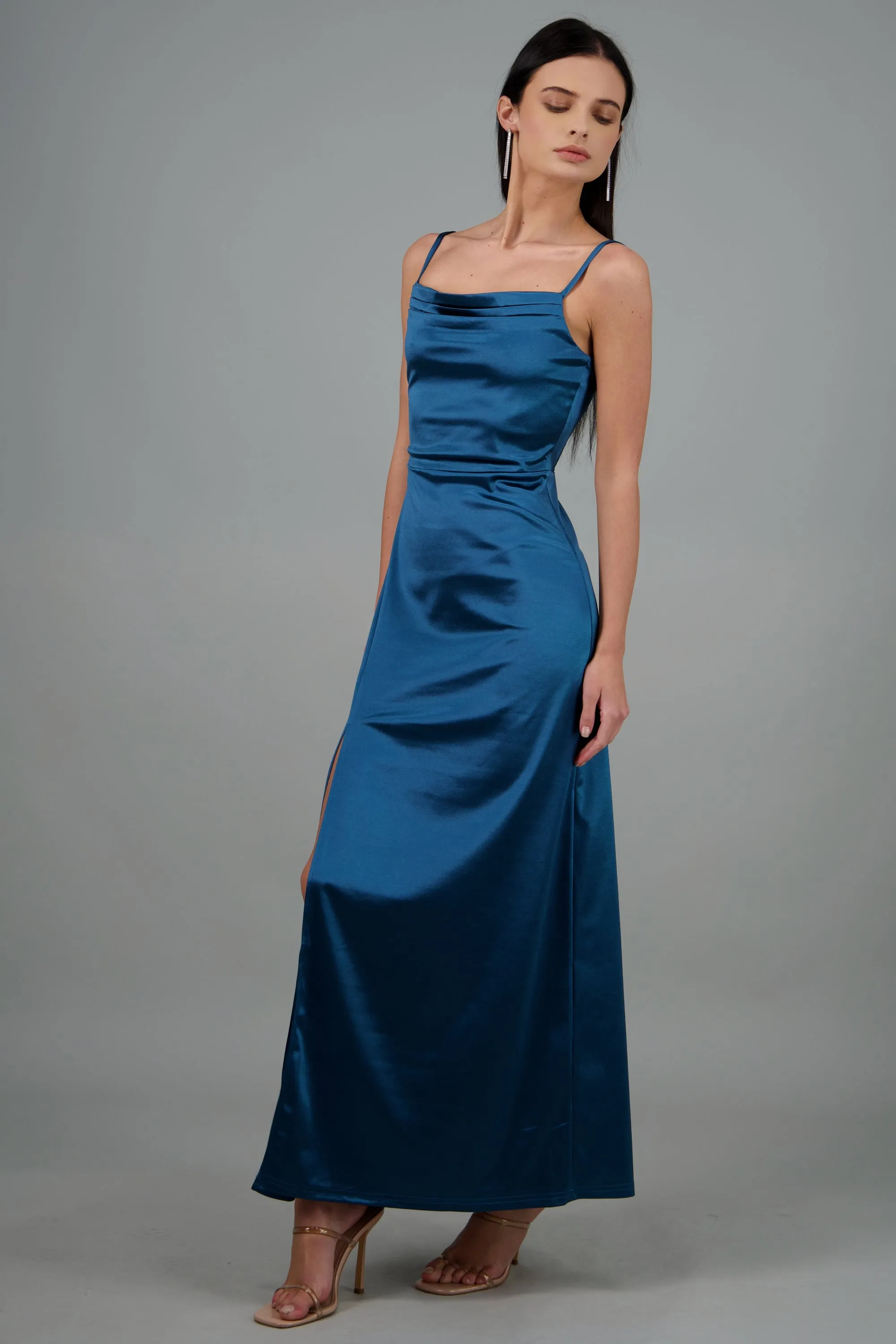 Vestido maxi satin espalda abierta sold by Shasa product image thumbnail 3