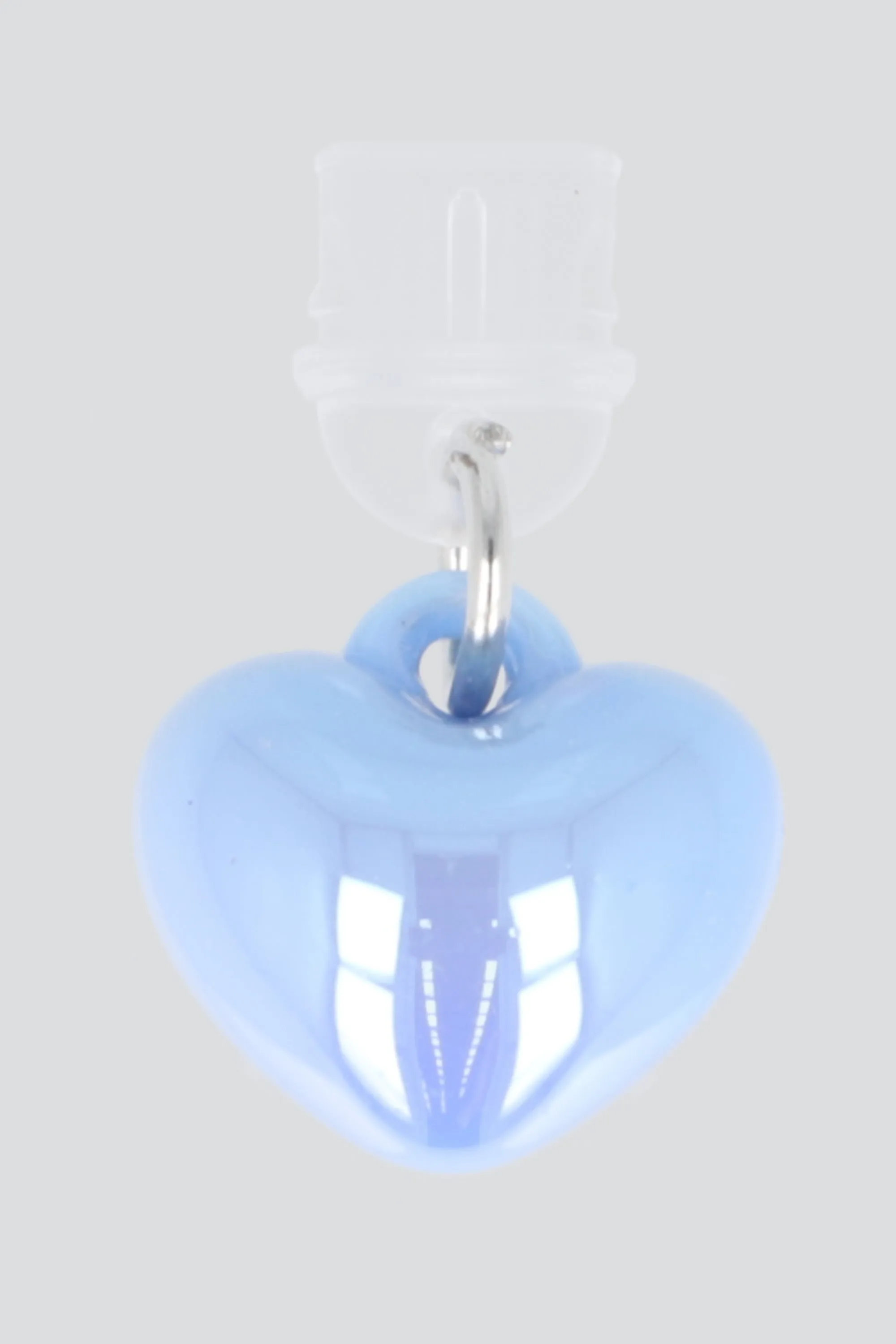 Cel charm corazón nacaradi tipo c sold by Shasa
