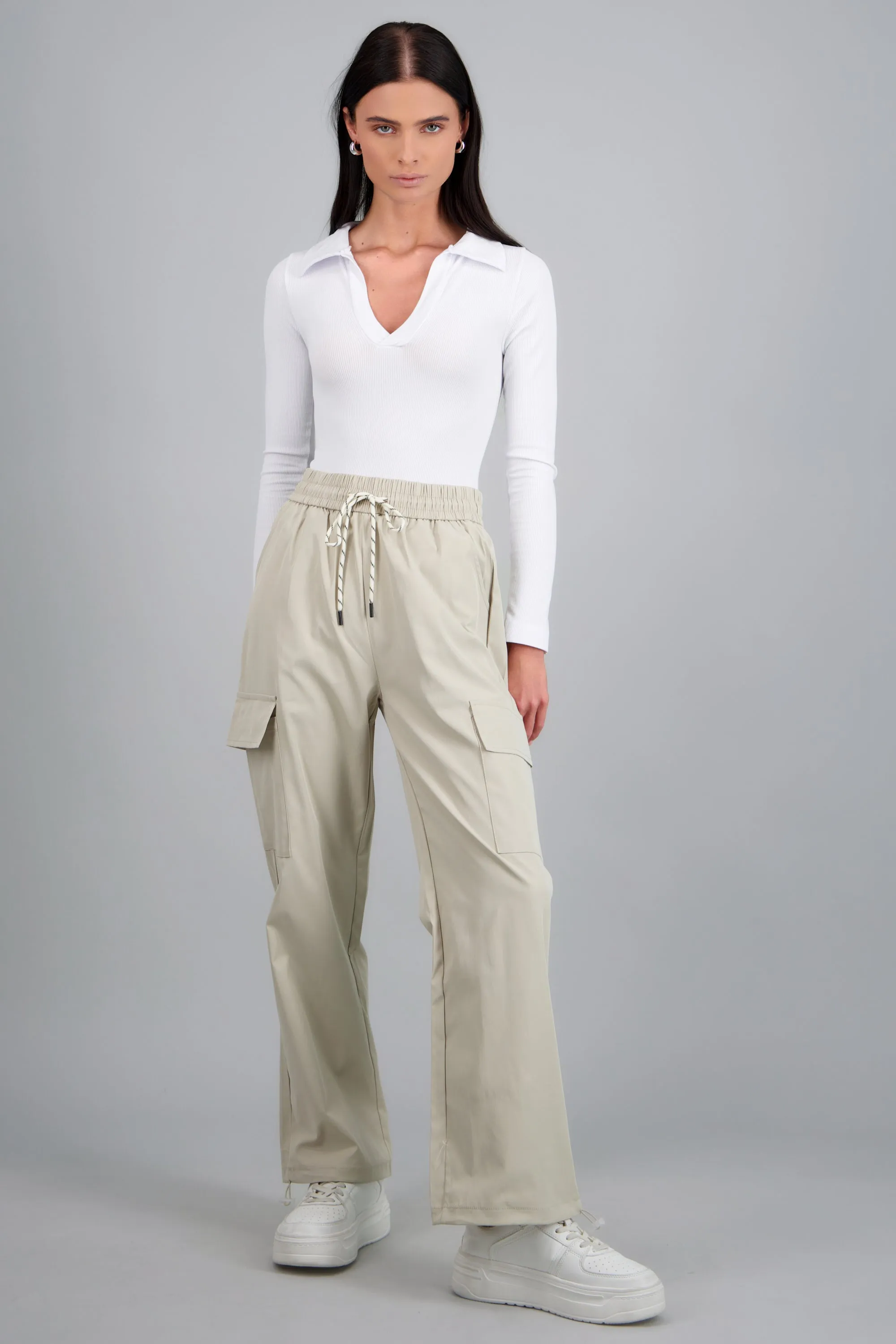 Pantalón cargo con jareta sold by Shasa product image thumbnail 2