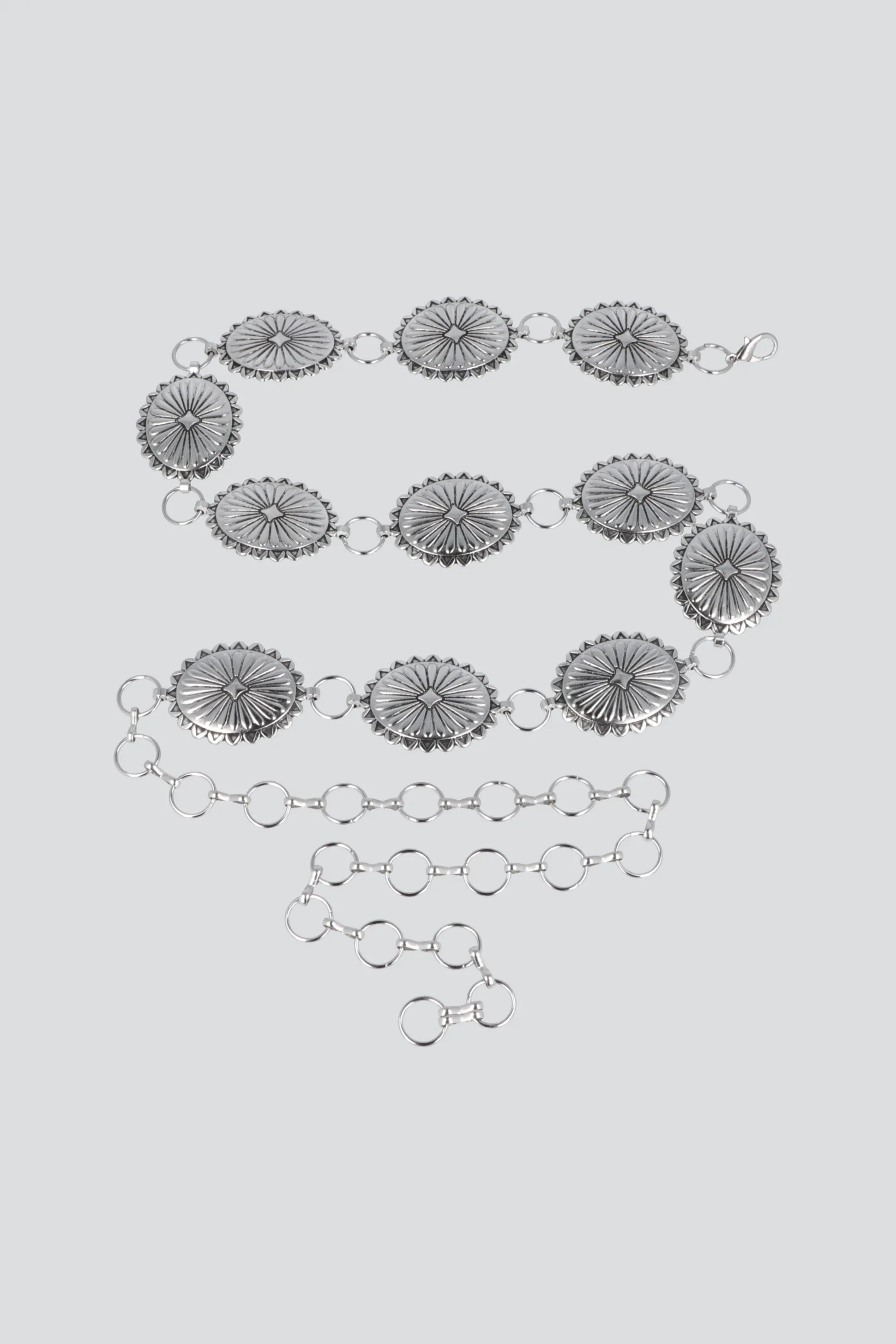 Cinturón cadena flores boho sold by Shasa