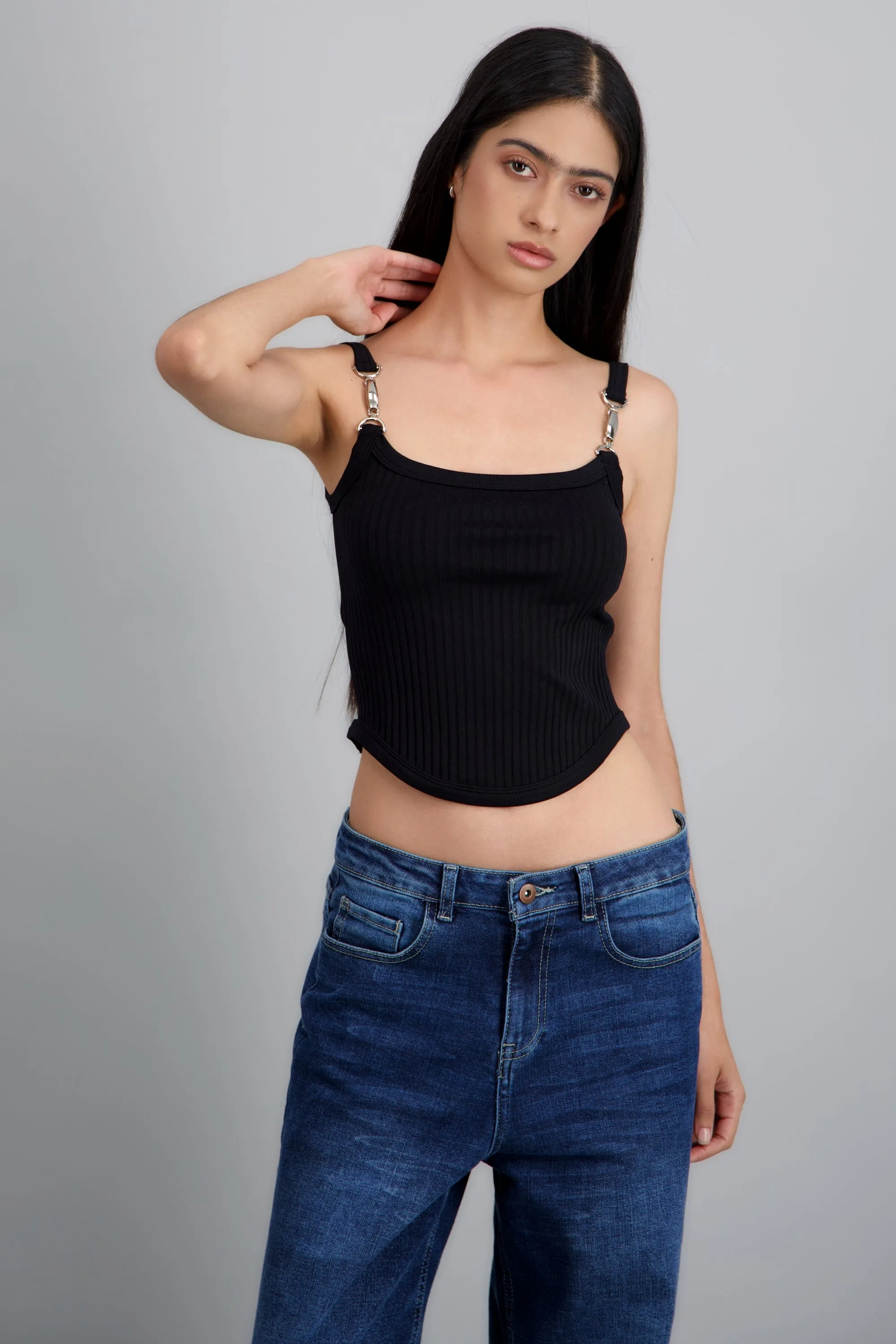 Top seamless detalle straps sold by Shasa product image thumbnail 2