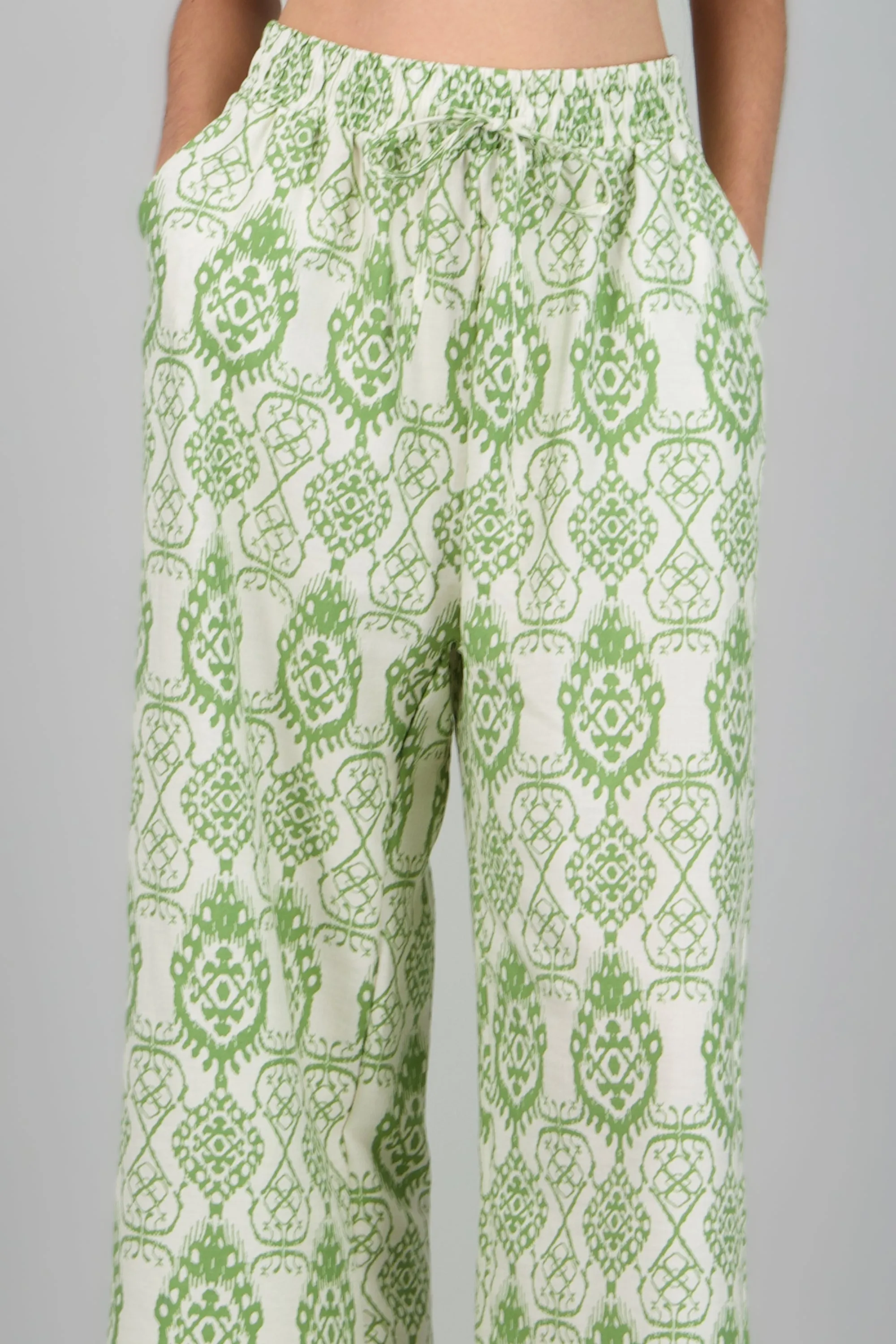 Pantalón fluido estampado sold by Shasa product image thumbnail 5