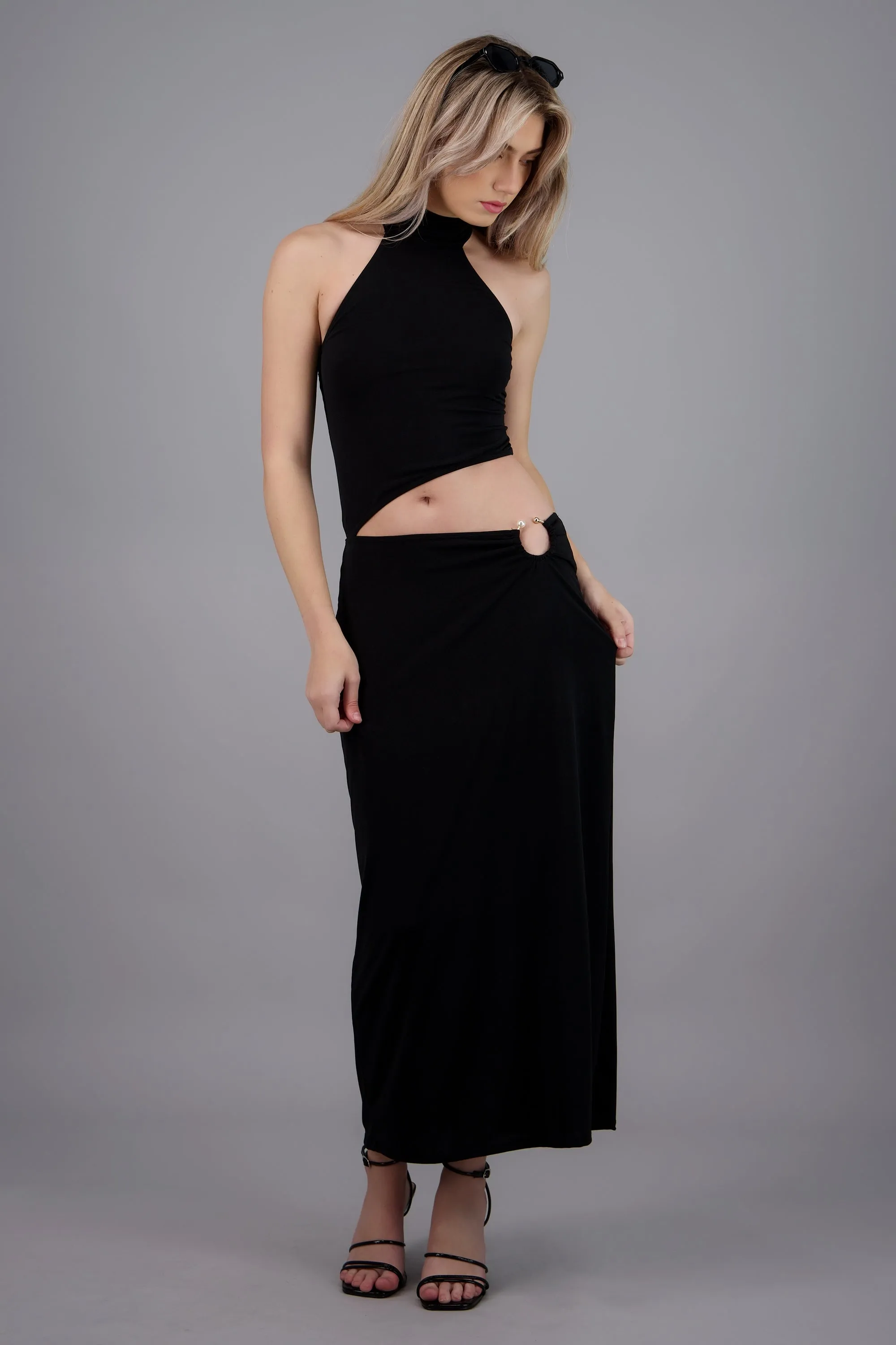 Vestido cutout det perla sold by Shasa product image thumbnail 2