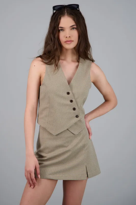 Chaleco botonadura cruzada estampado cuadros sold by Shasa