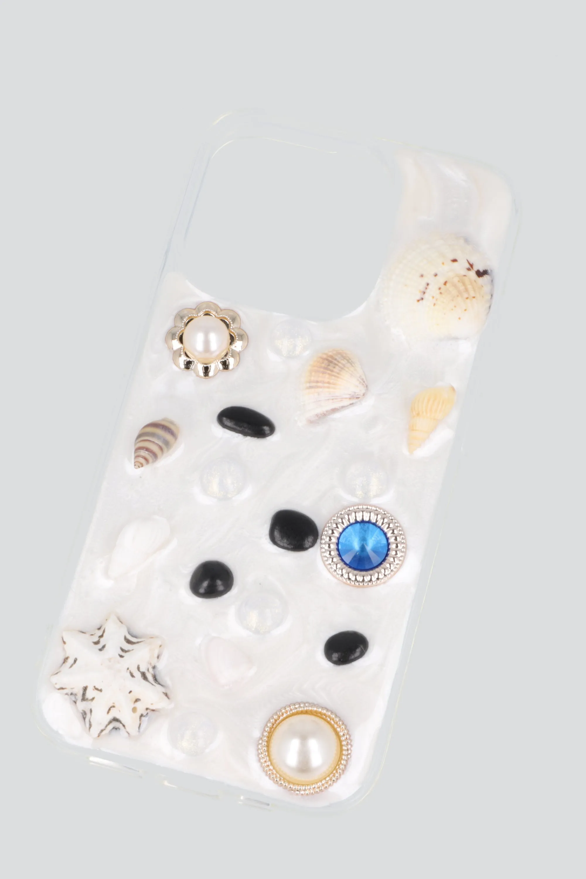 Funda iph 15 pro items del mar sold by Shasa