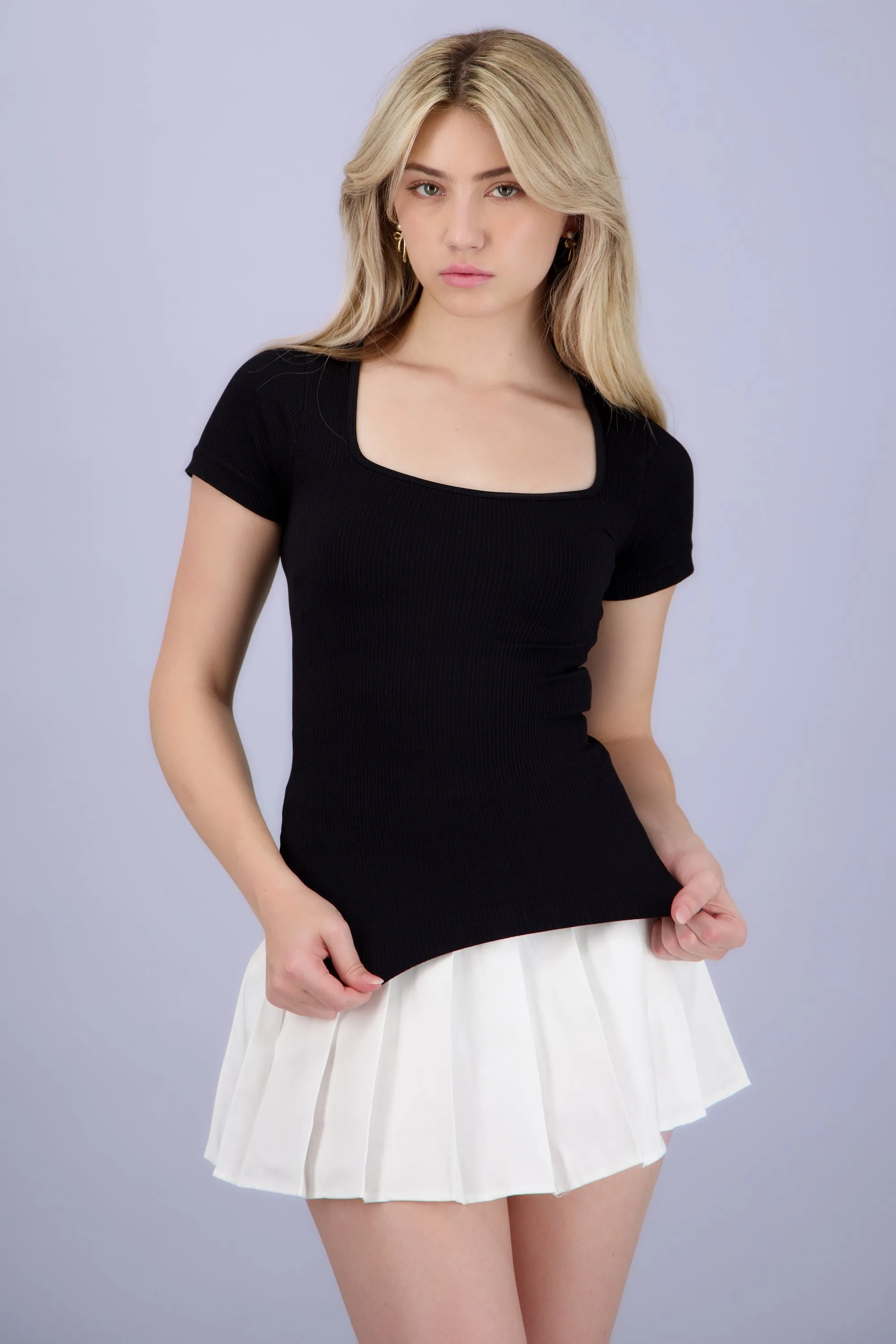 Top manga corta escote cuadrado seamless sold by Shasa product image thumbnail 2