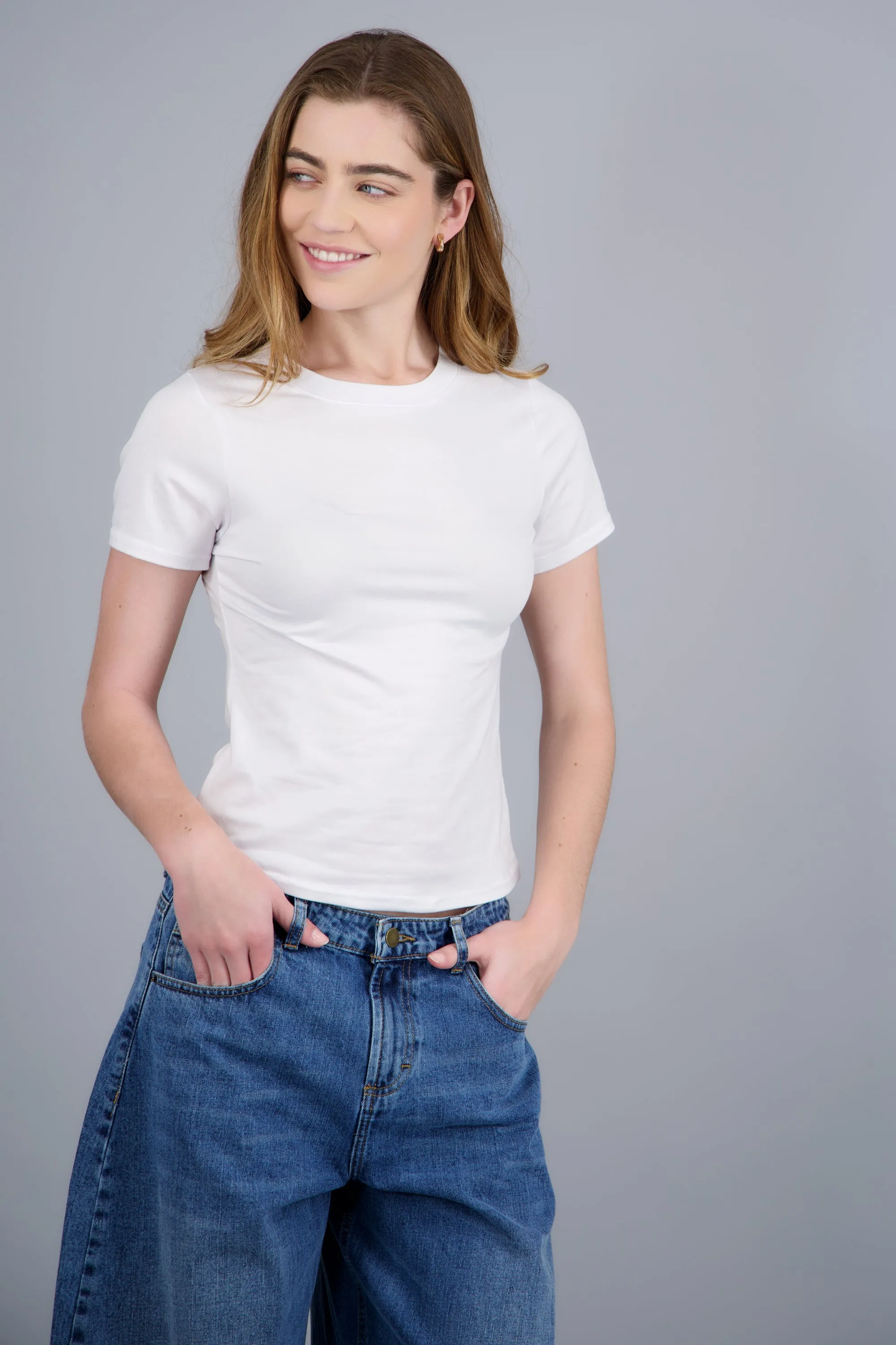 t shirt basica sold by Shasa product image thumbnail 2