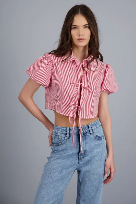Camisa crop manga corta detalle moños made by Shasa