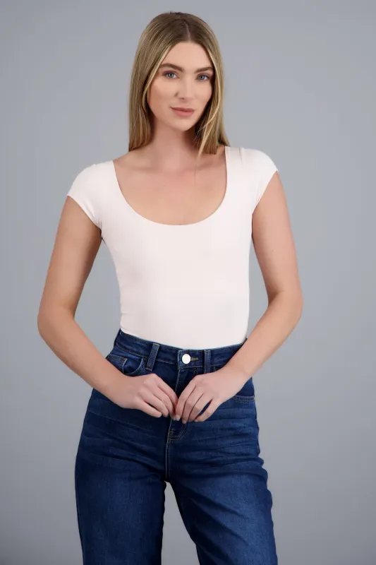 BODYSUIT ESCOTE REDONDO M/C LISO sold by Shasa