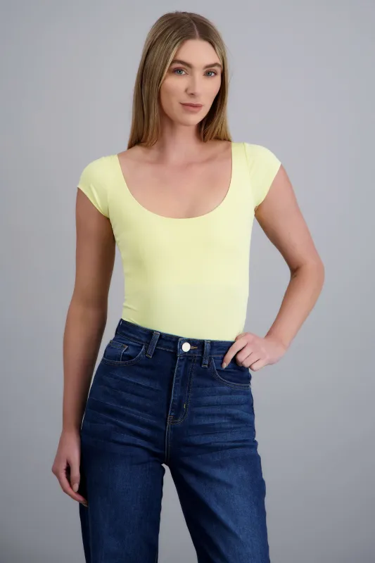 BODYSUIT ESCOTE REDONDO M/C LISO sold by Shasa