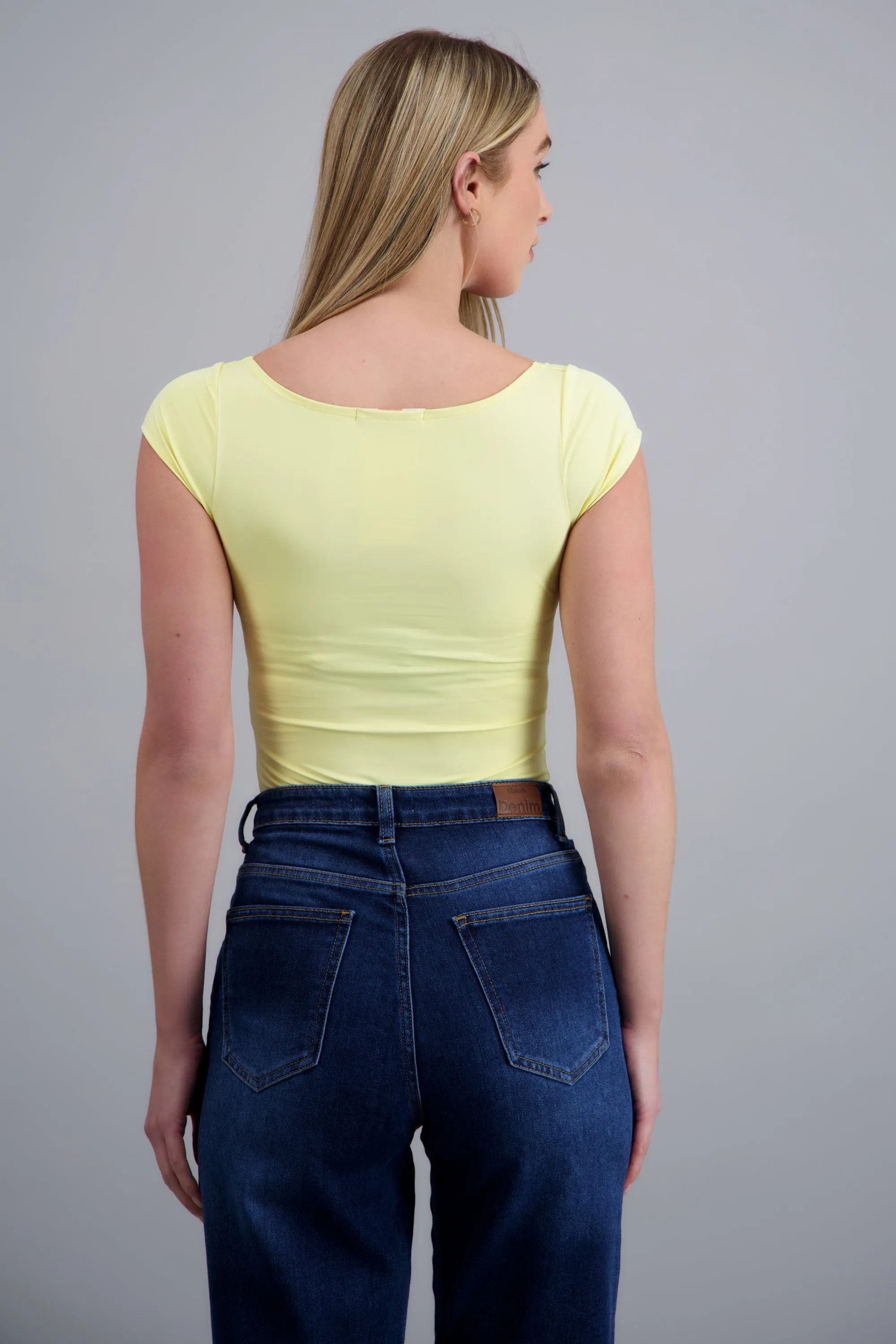 BODYSUIT ESCOTE REDONDO M/C LISO sold by Shasa product image thumbnail 2