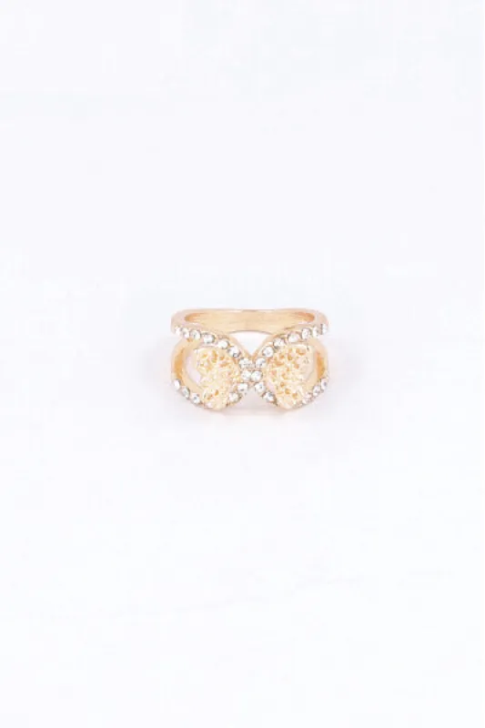 Anillo Mariposas Brillos sold by Shasa