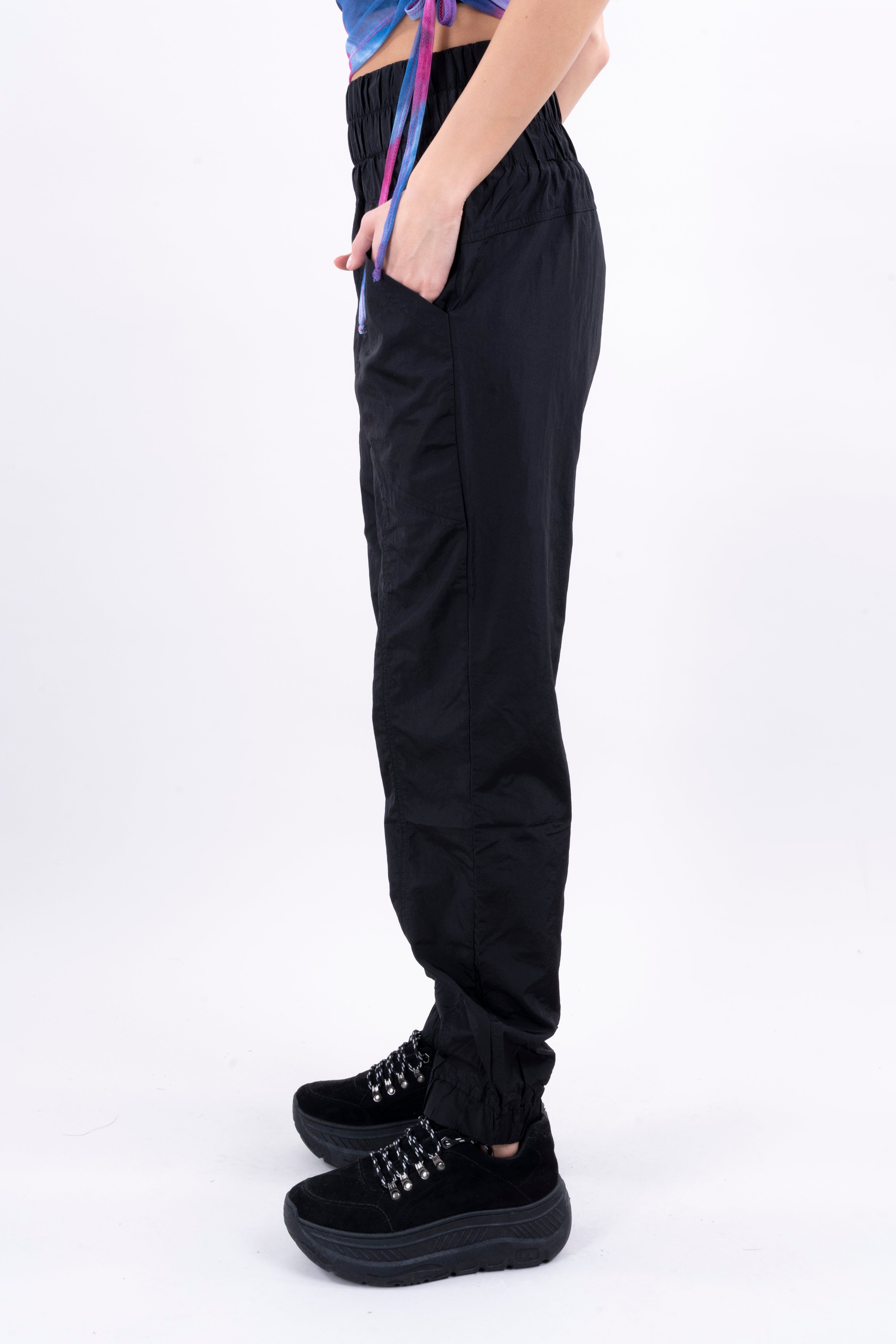 Jogger nylon cintura elástico sold by Shasa product image thumbnail 3