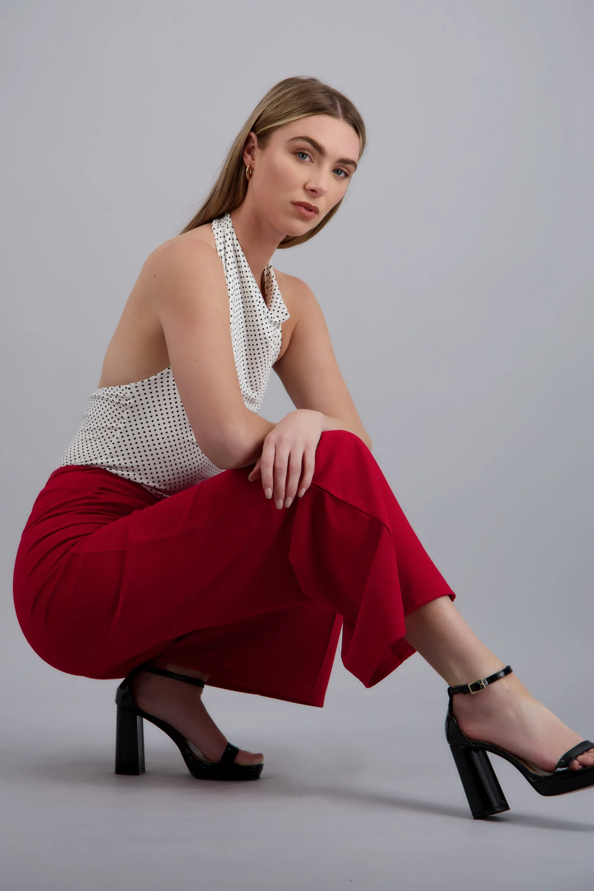 Pantalón Wide Leg Cintura Alta Costuras sold by Shasa