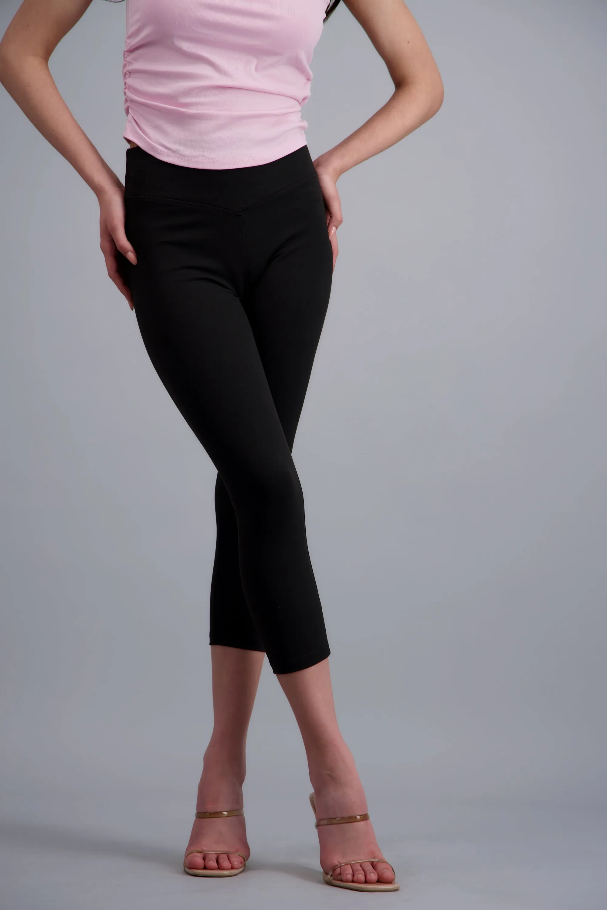PANTALONES CAPRI LICRA sold by Shasa product image thumbnail 2