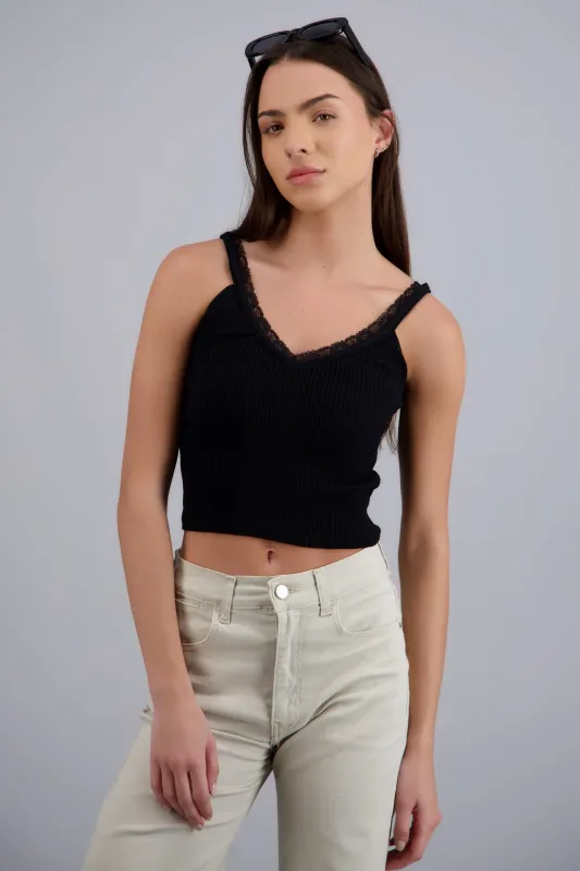 Top tirantes detalle encaje sold by Shasa