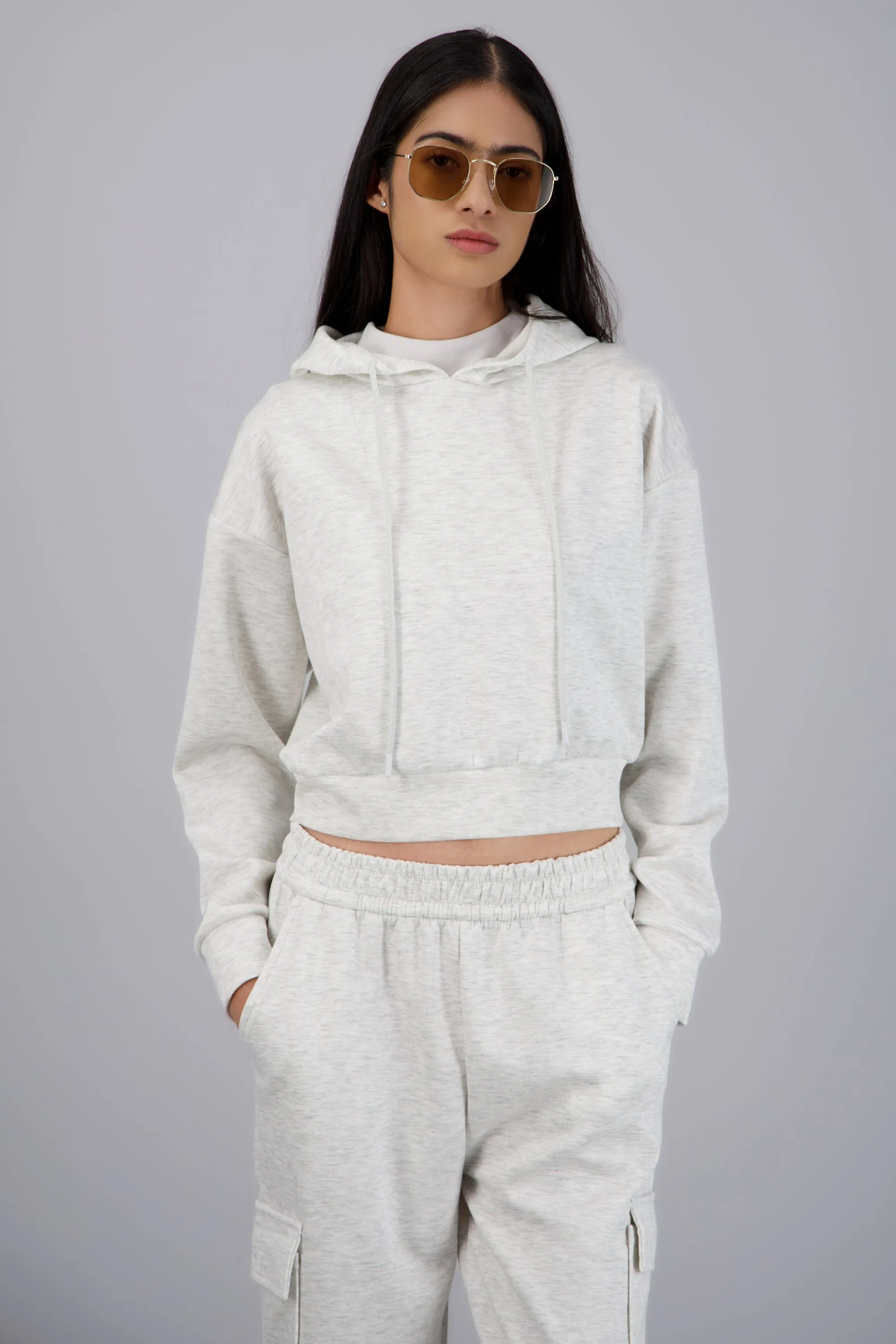 Sudadera con gorro tacto suave sold by Shasa