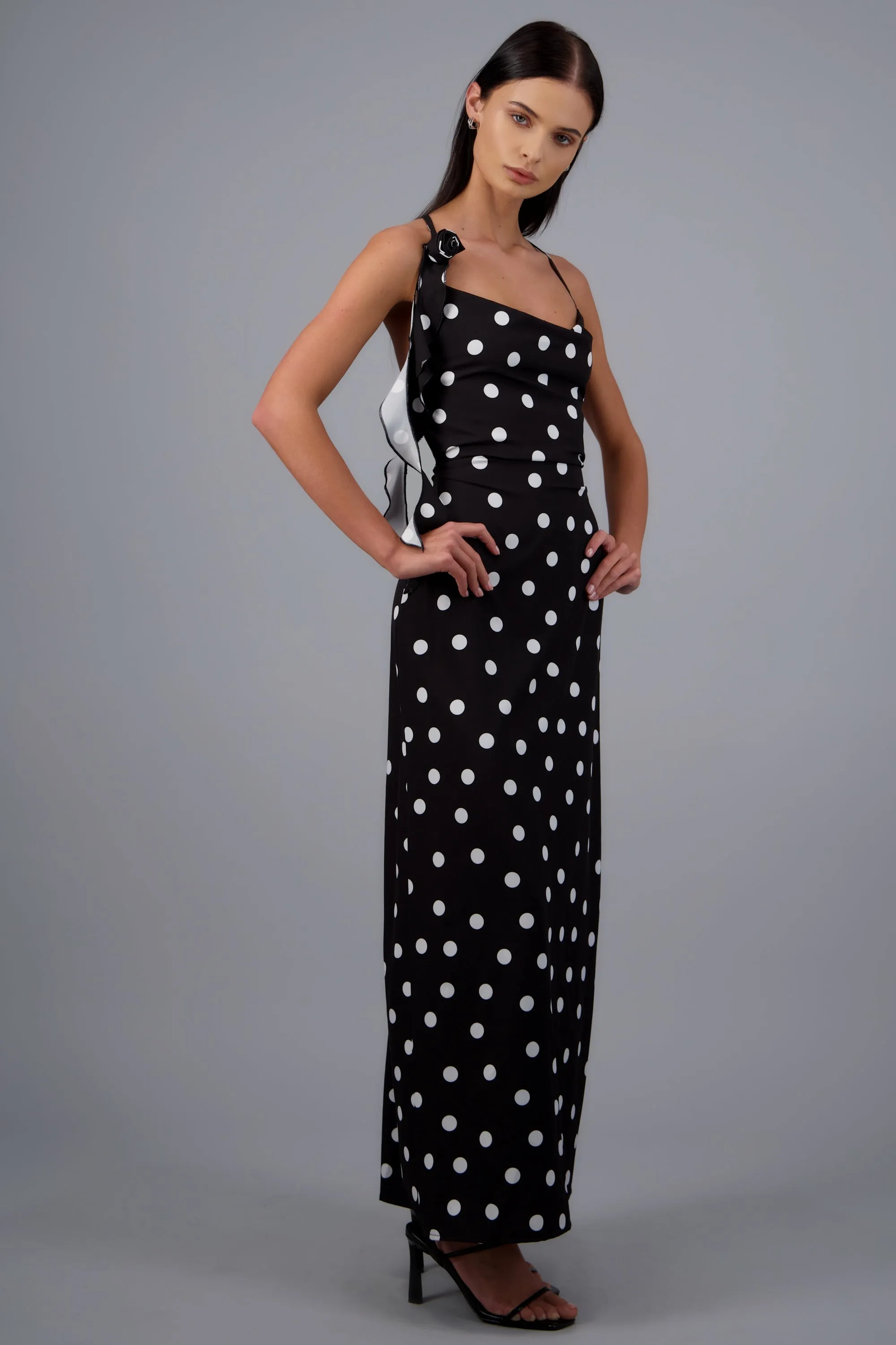 Vestido midi halter polka dots sold by Shasa product image thumbnail 3