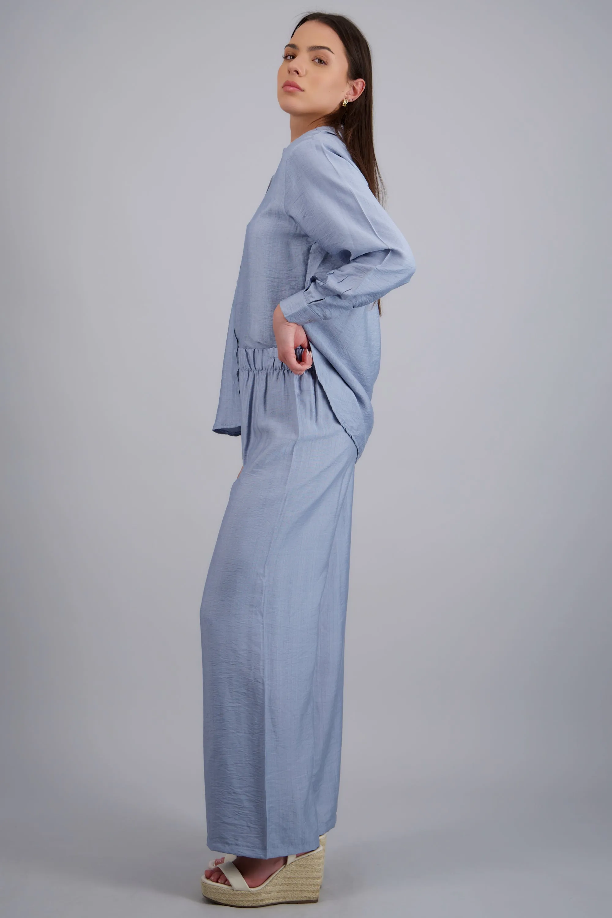 Pantalon amplio textura sold by Shasa product image thumbnail 2