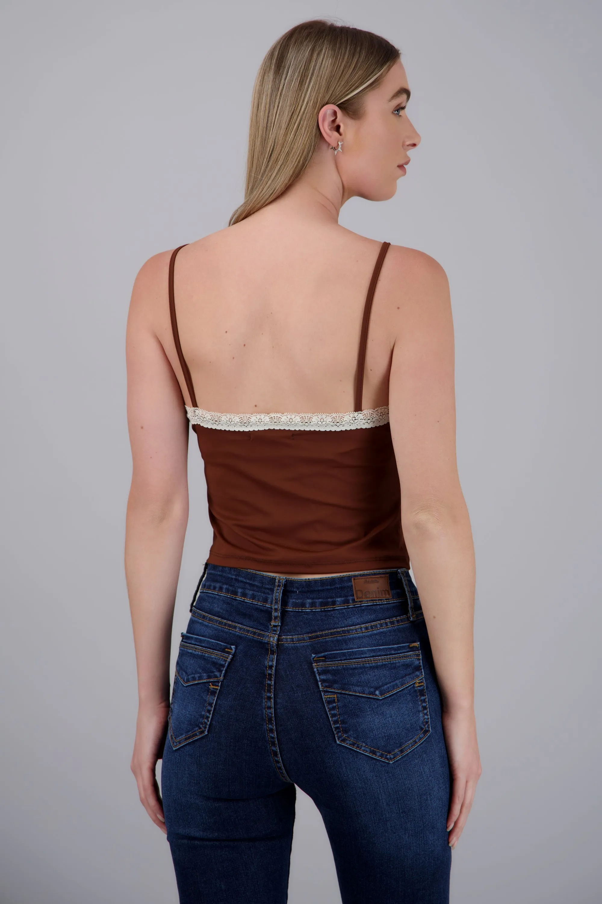 Top tirantes detalle encaje sold by Shasa product image thumbnail 4