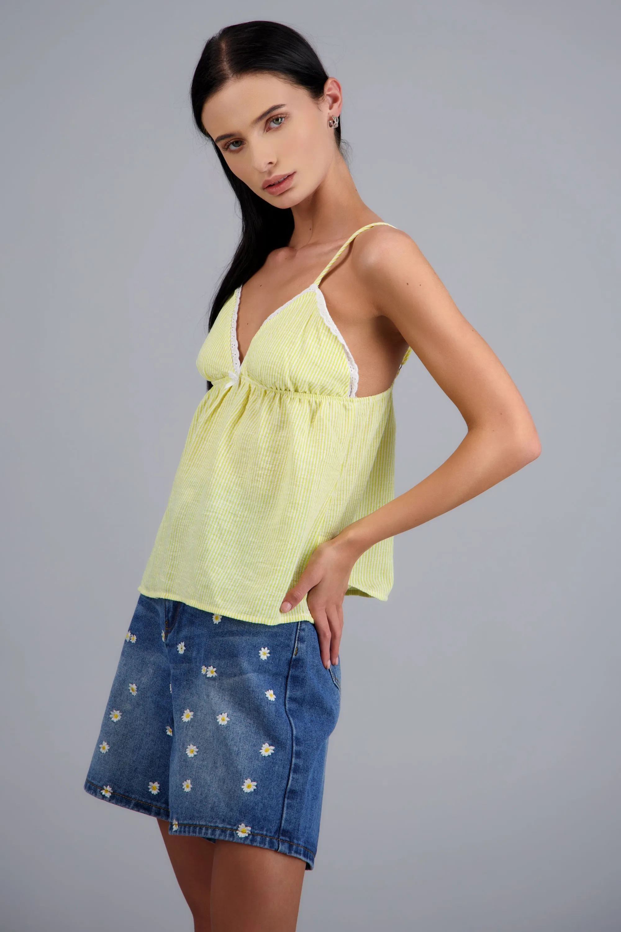 Top tirantes detalle moño rayas sold by Shasa product image thumbnail 3