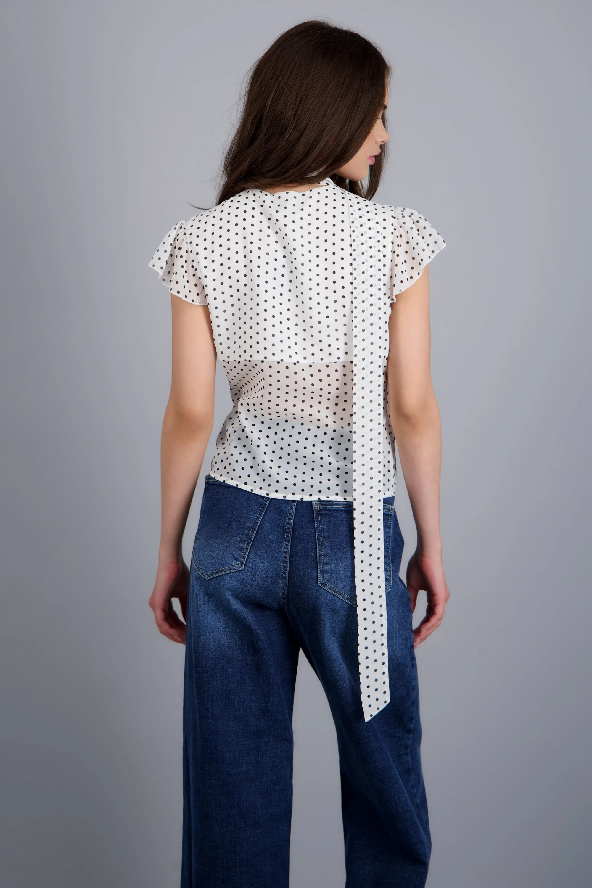 Top escote detalle bufanda polka dots sold by Shasa product image thumbnail 3