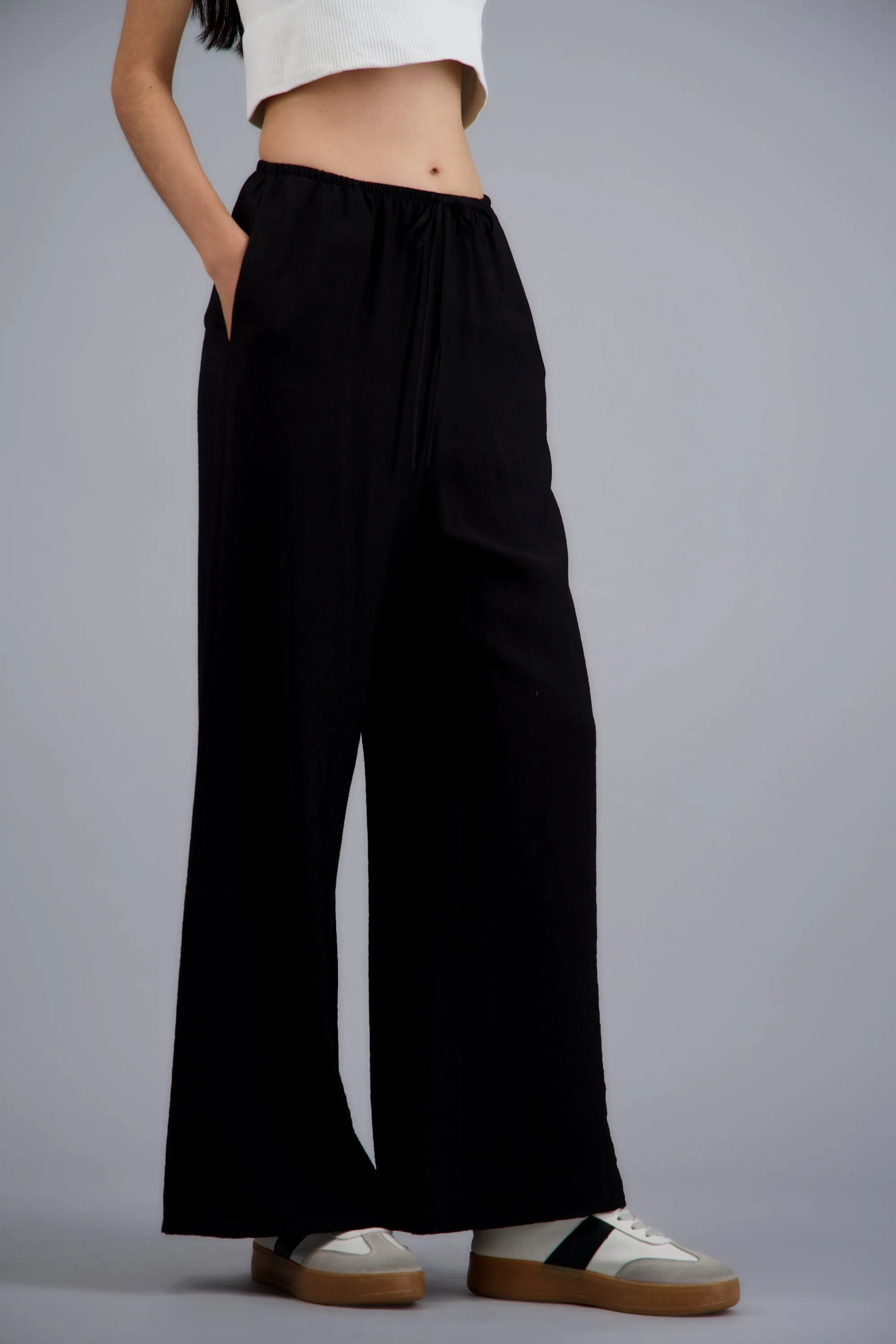 Pantalon ligero pretina ajustable sold by Shasa product image thumbnail 3