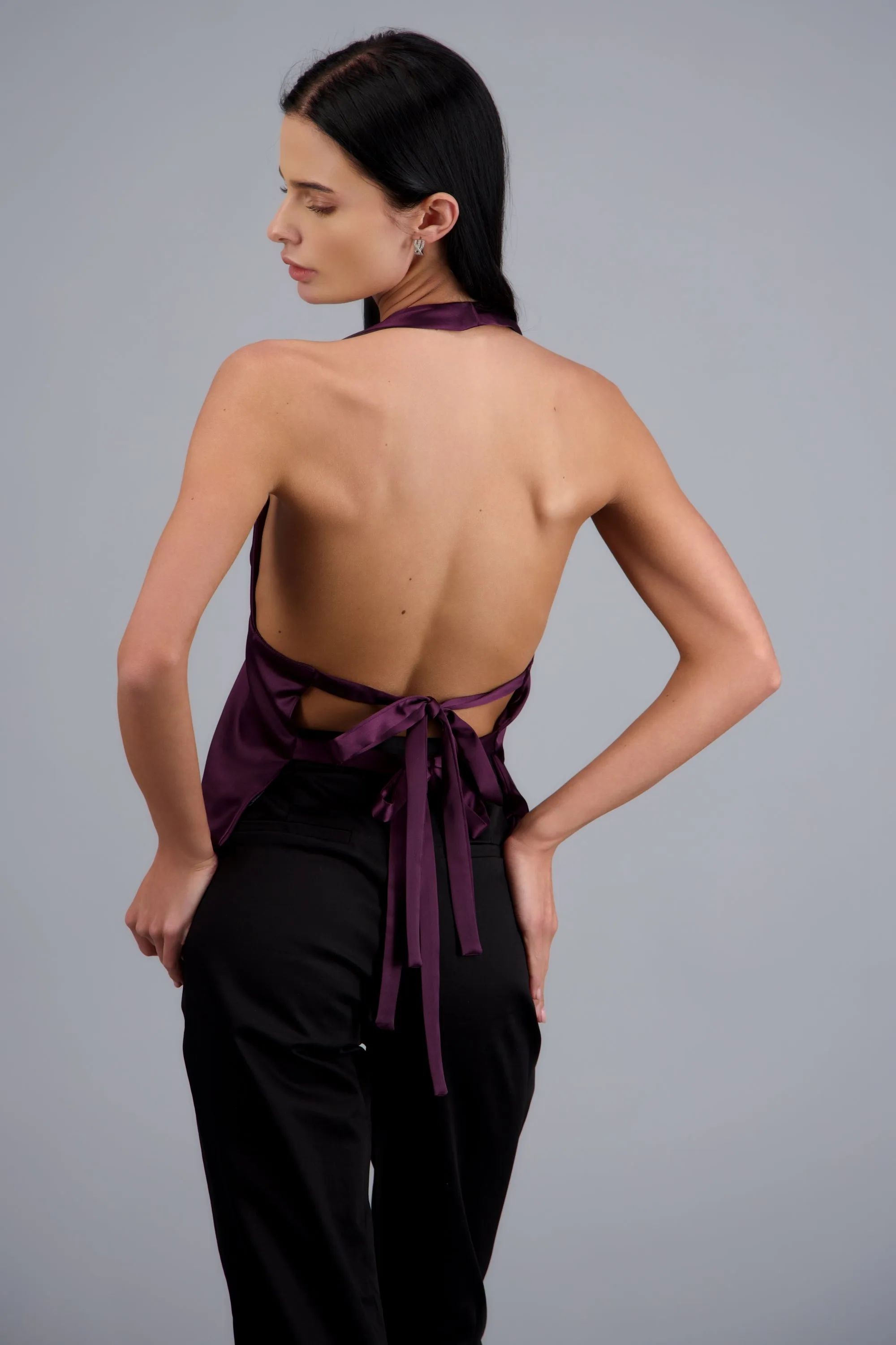 TOP SATINADO ESCOTE ESPALDA HYPS sold by Shasa product image thumbnail 4