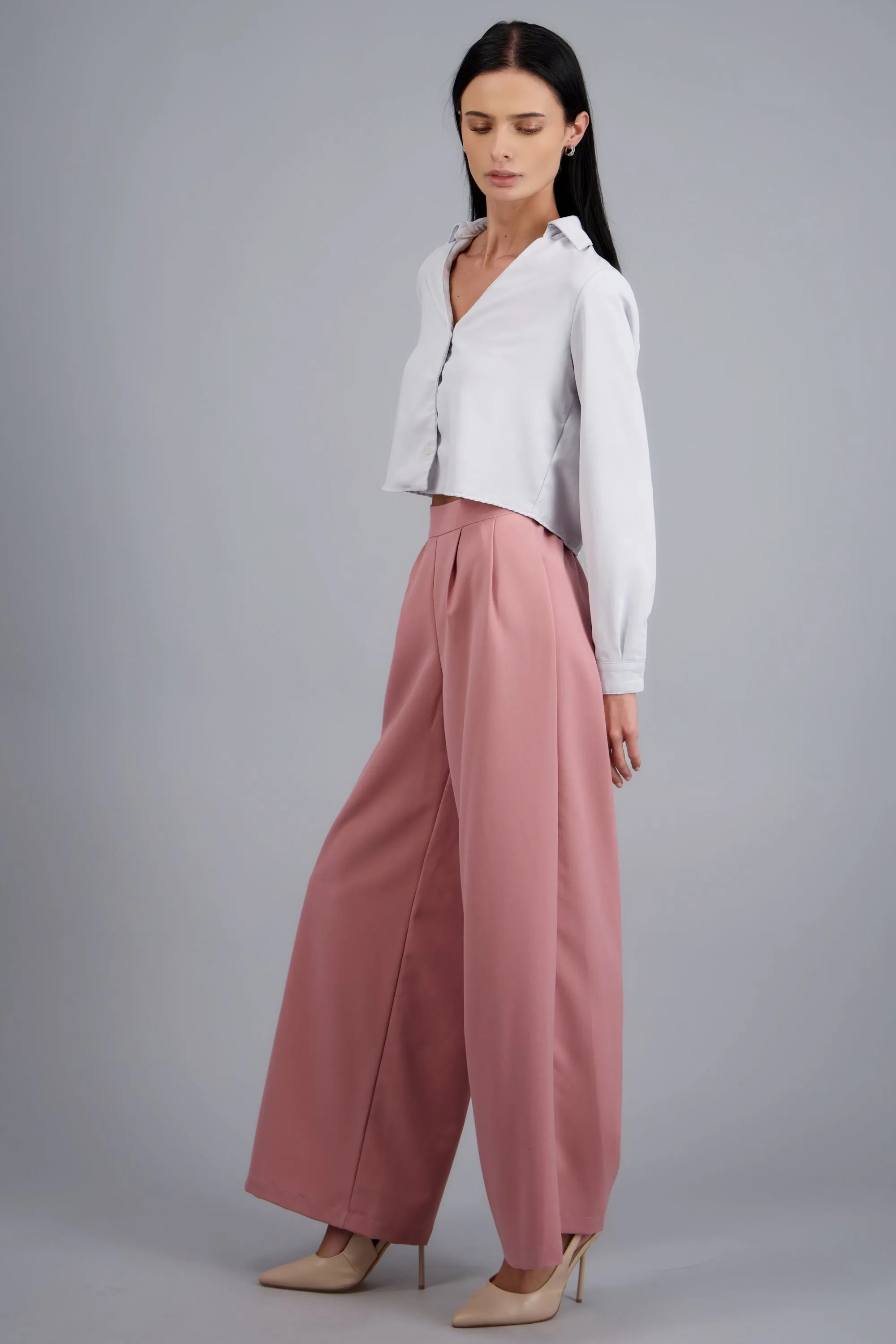 pantalon recto detalle pinzas sold by Shasa product image thumbnail 3