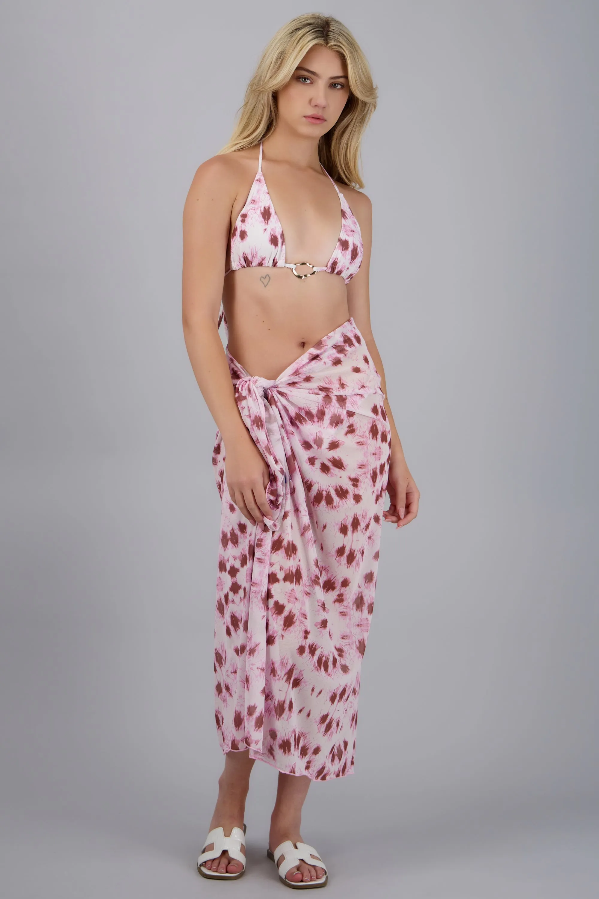 Bikini tres piezas estampado degradado sold by Shasa