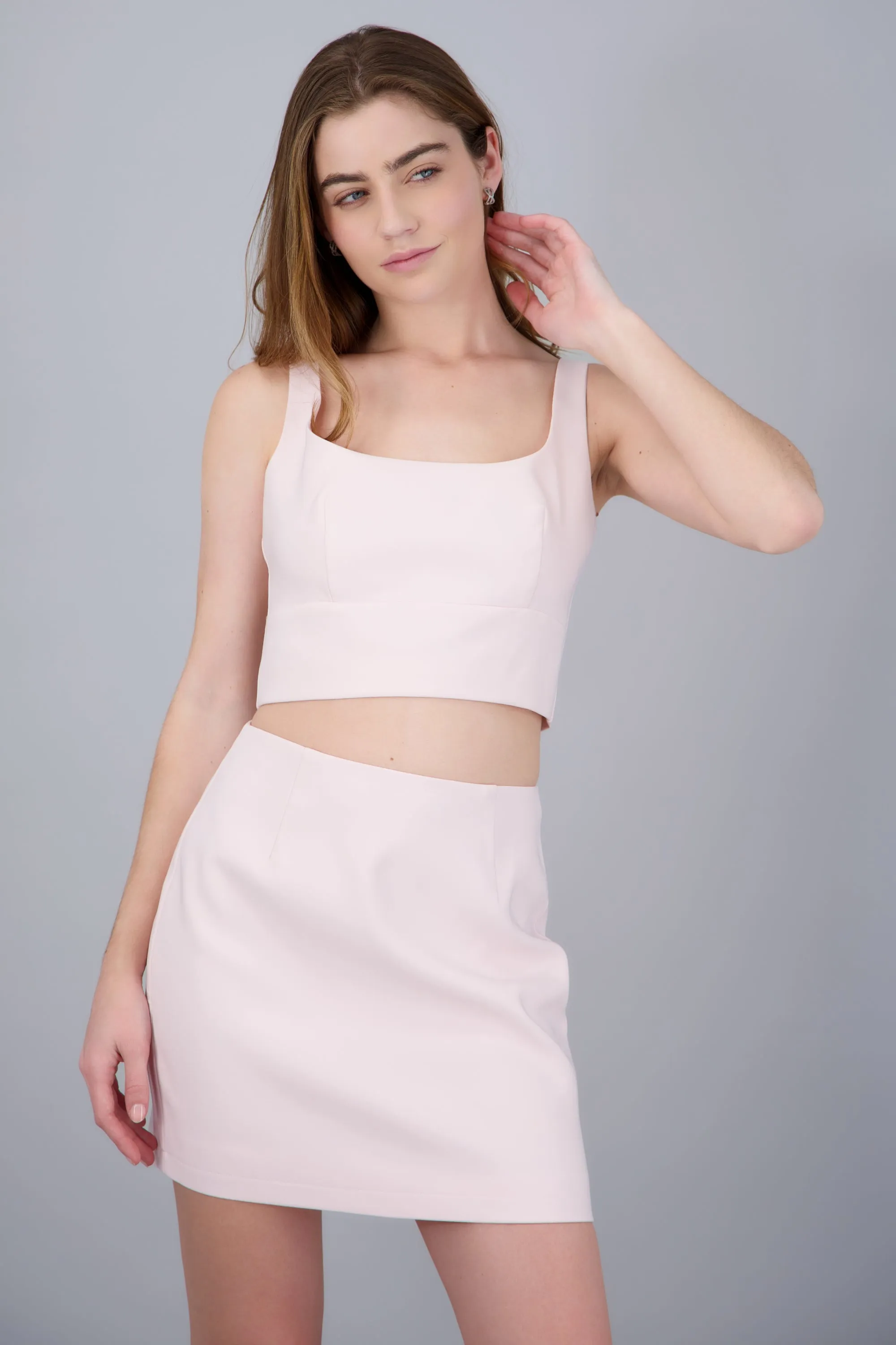Crop top estructurado sin mangas sold by Shasa product image thumbnail 2