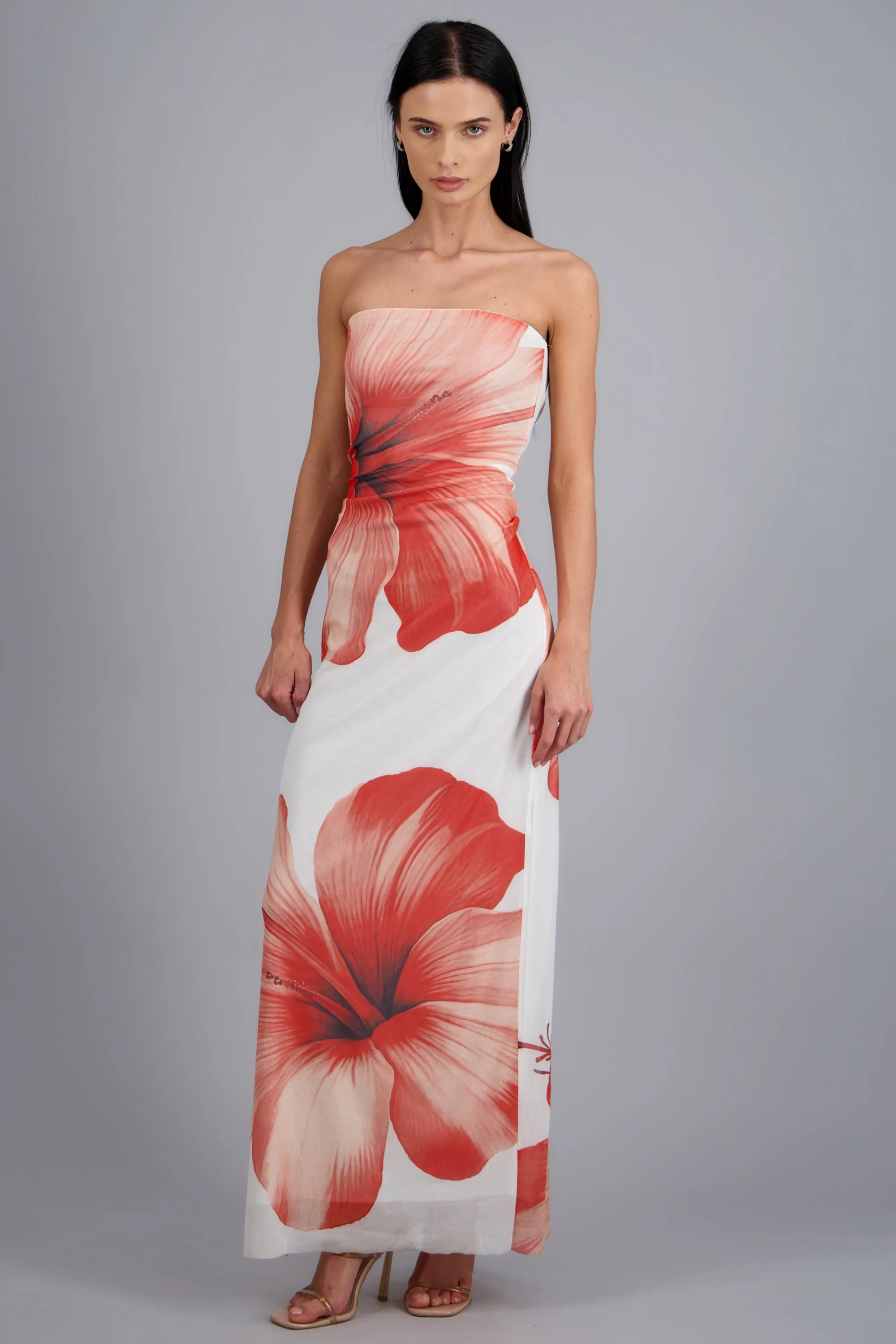 Vestido maxi strapples mesh flores sold by Shasa product image thumbnail 2