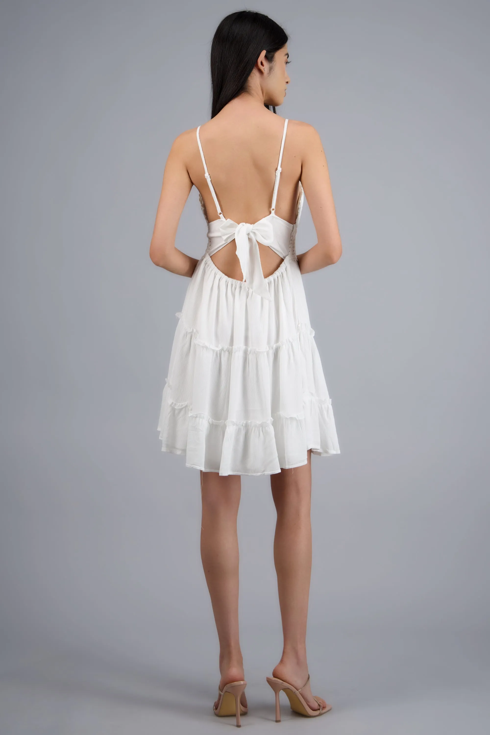 VESTIDO MINI LISO CON CROCHET sold by Shasa product image thumbnail 4