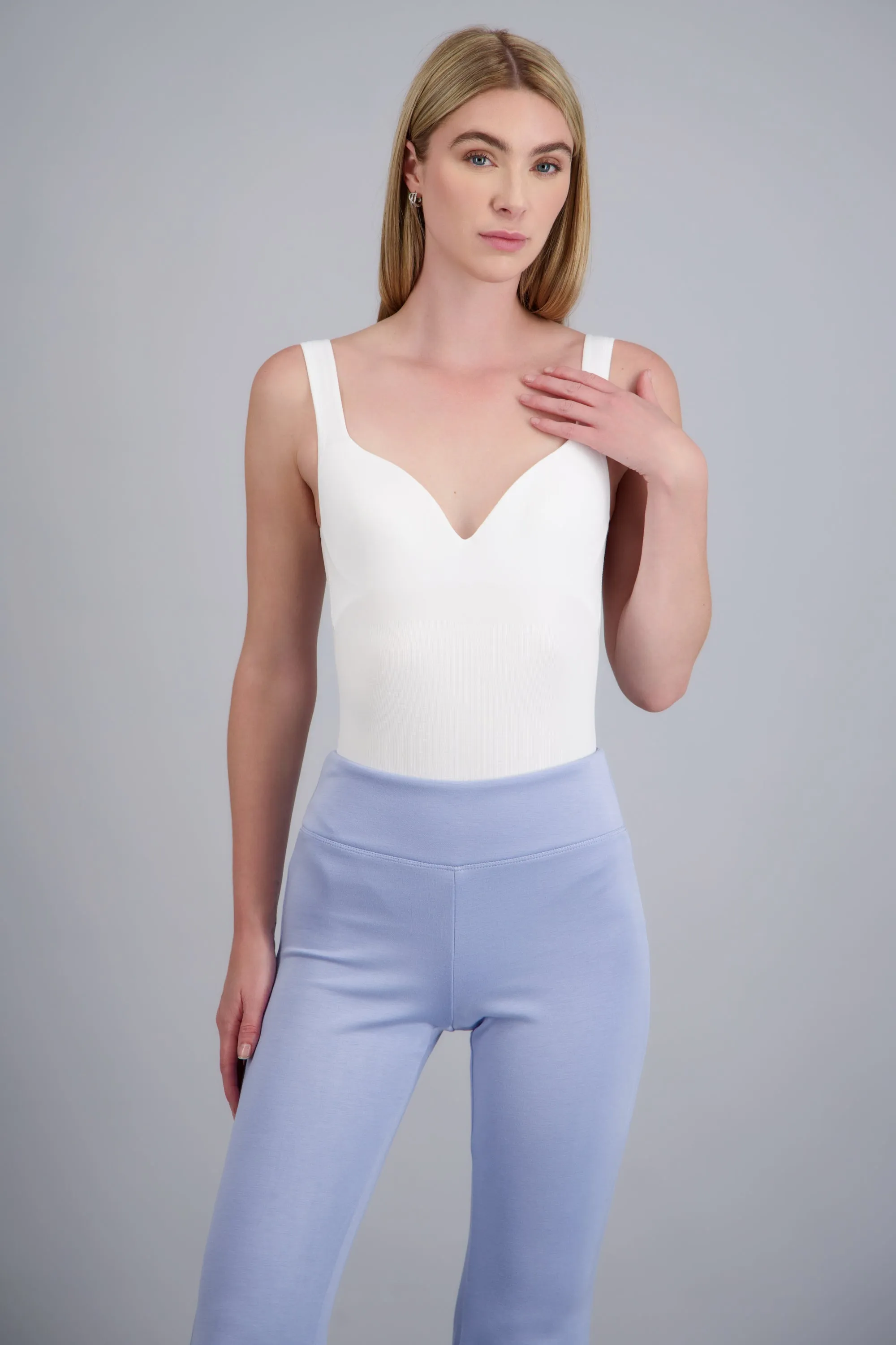 Body suit seamless escote sold by Shasa product image thumbnail 2