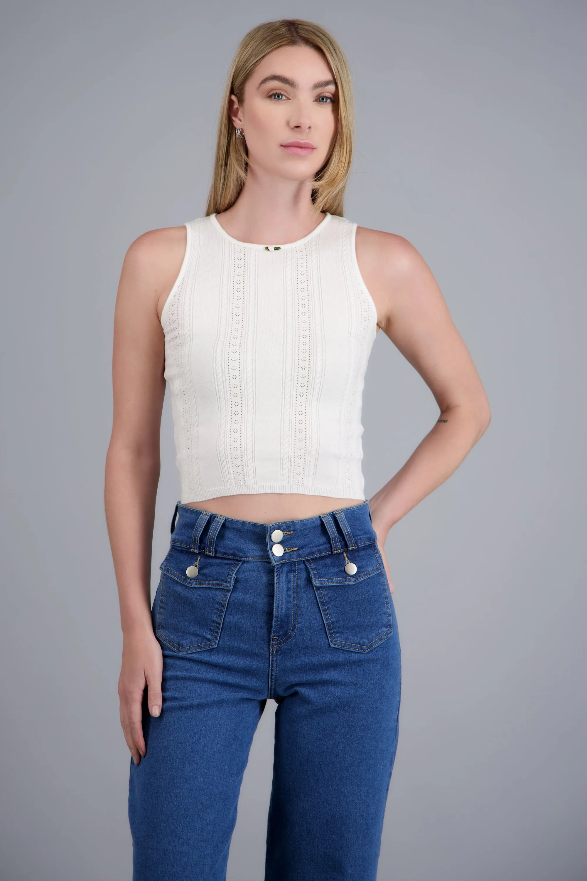 top tejido sin mangas cuello redondo sold by Shasa product image thumbnail 3