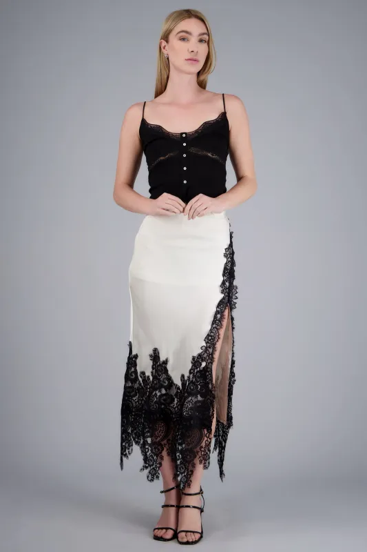 Falda midi satin detalle encaje made by Shasa