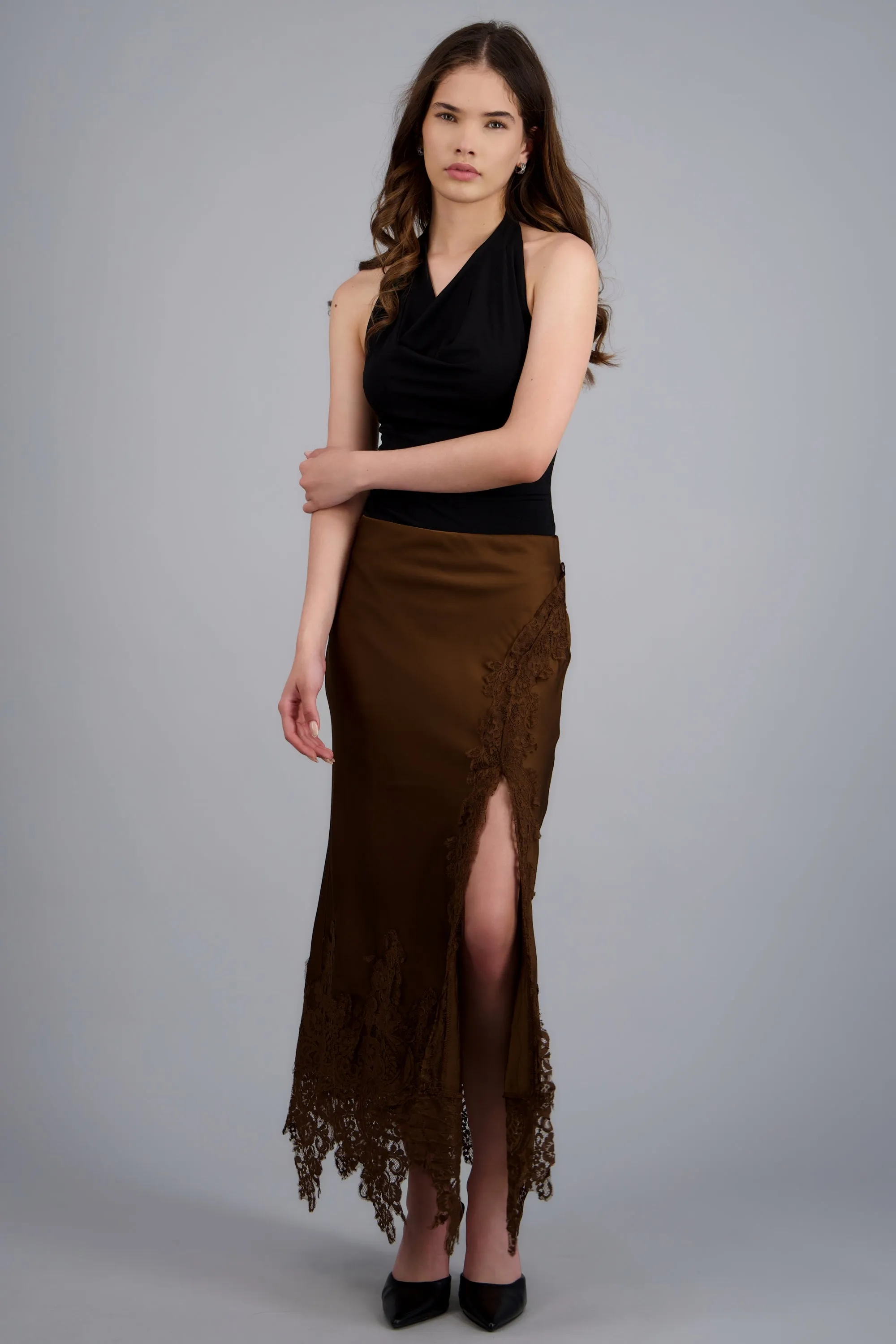 Falda midi satin detalle encaje sold by Shasa product image thumbnail 3