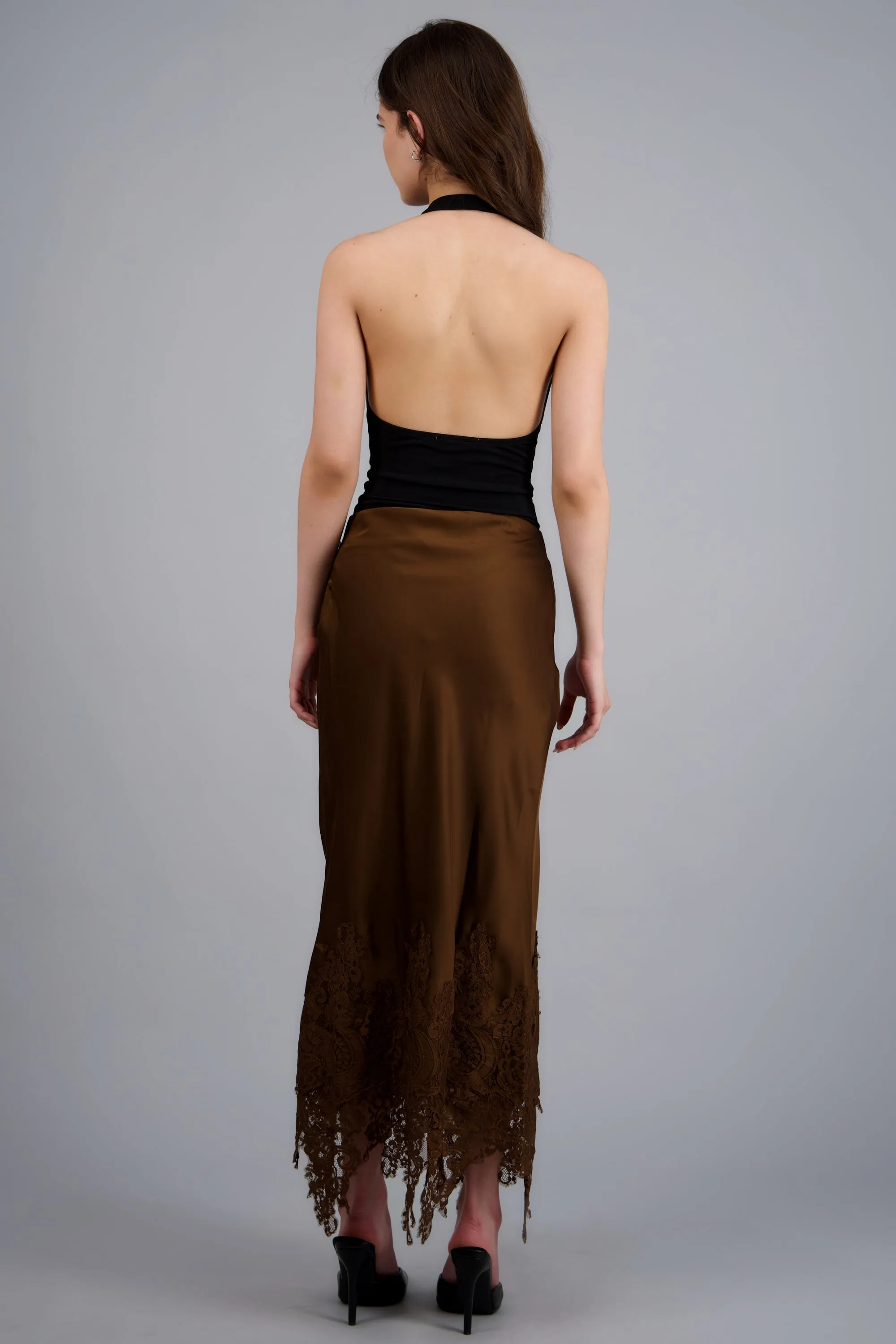 Falda midi satin detalle encaje sold by Shasa product image thumbnail 4