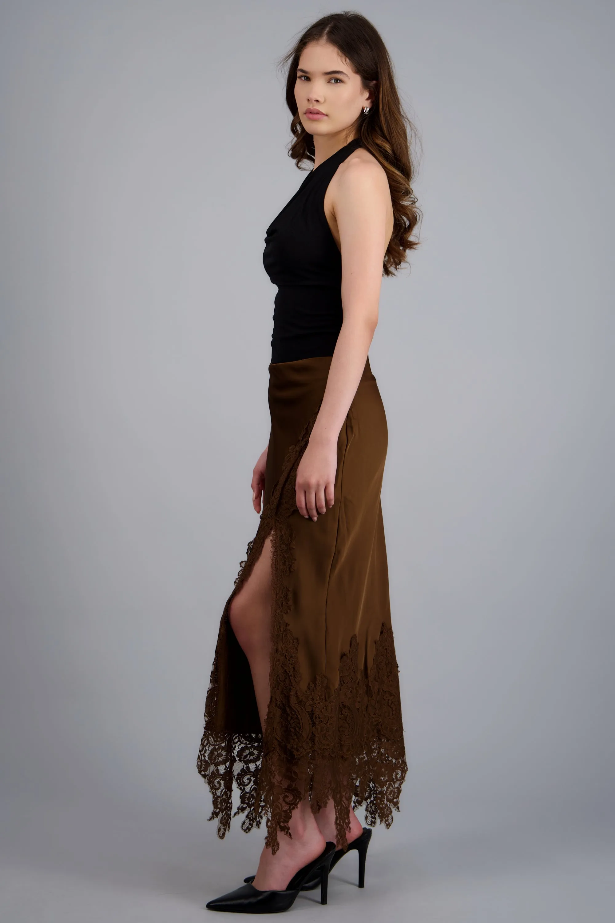 Falda midi satin detalle encaje sold by Shasa product image thumbnail 2