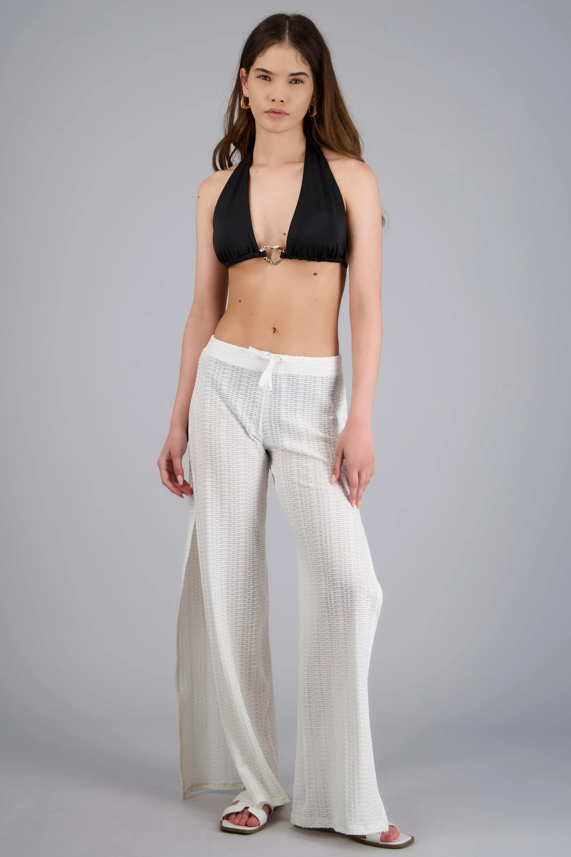 Pantalón ligero jareta sold by Shasa