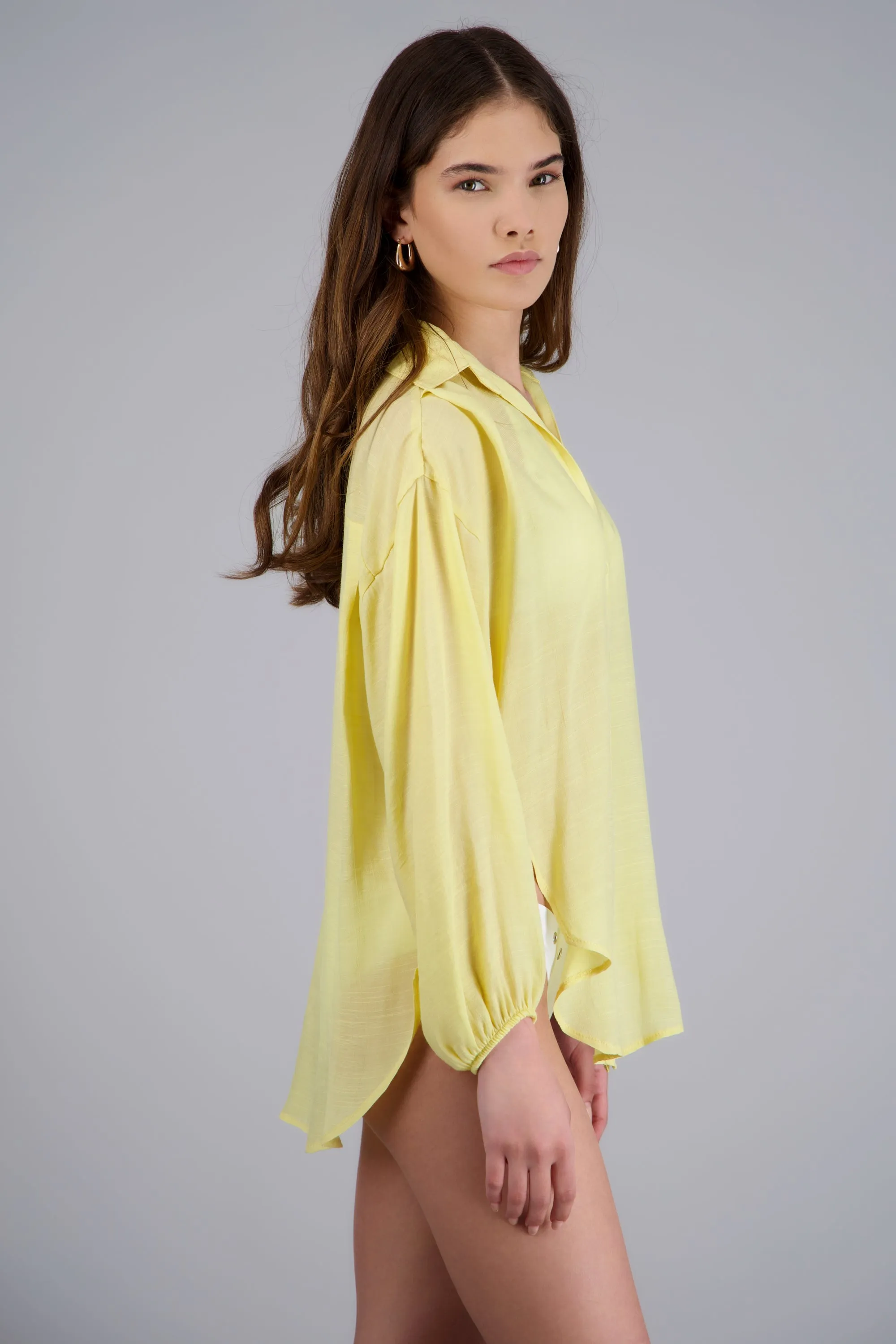 Camisa over ligera manga larga sold by Shasa product image thumbnail 2