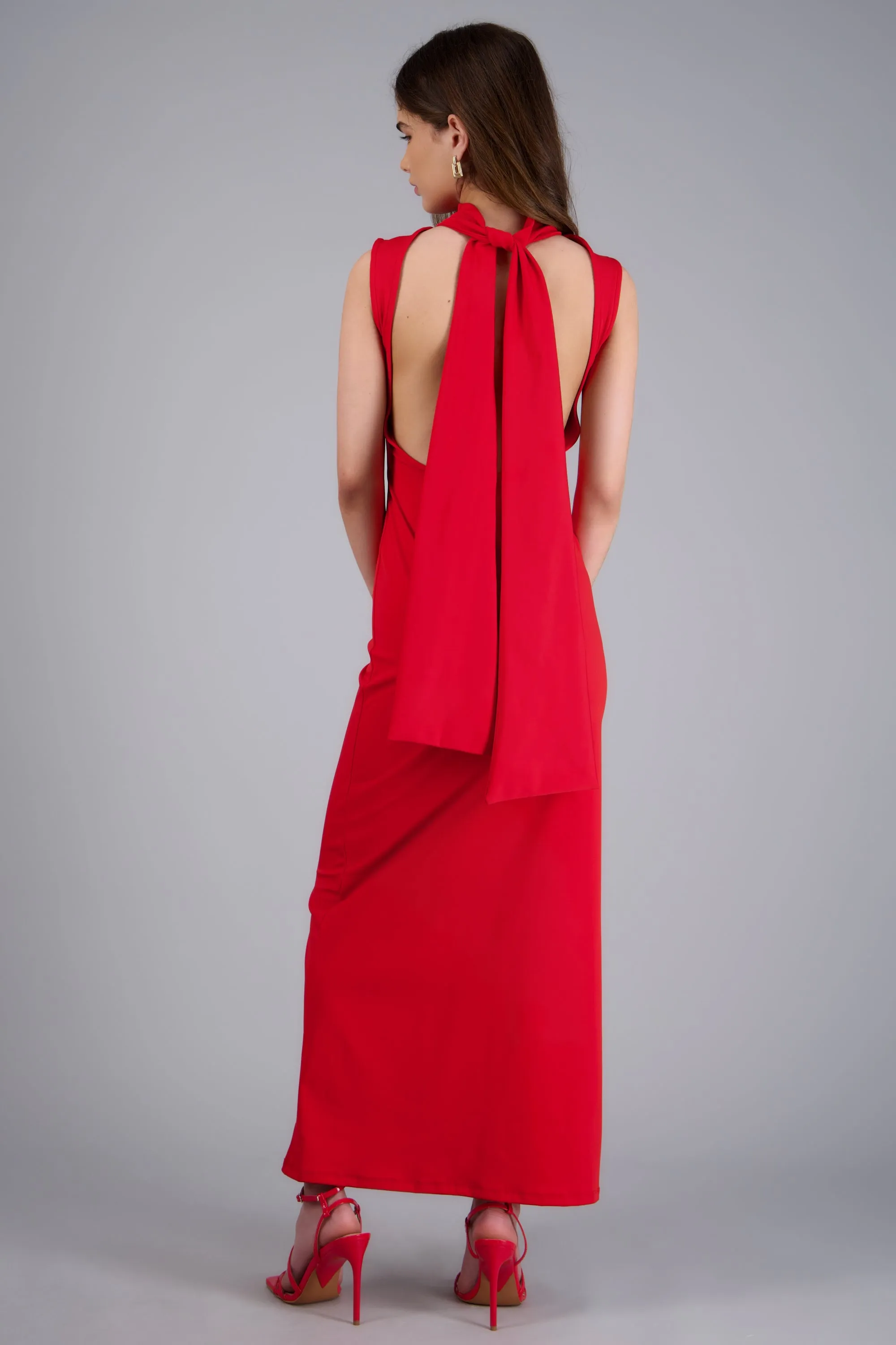 Vestido maxi halter sold by Shasa product image thumbnail 4