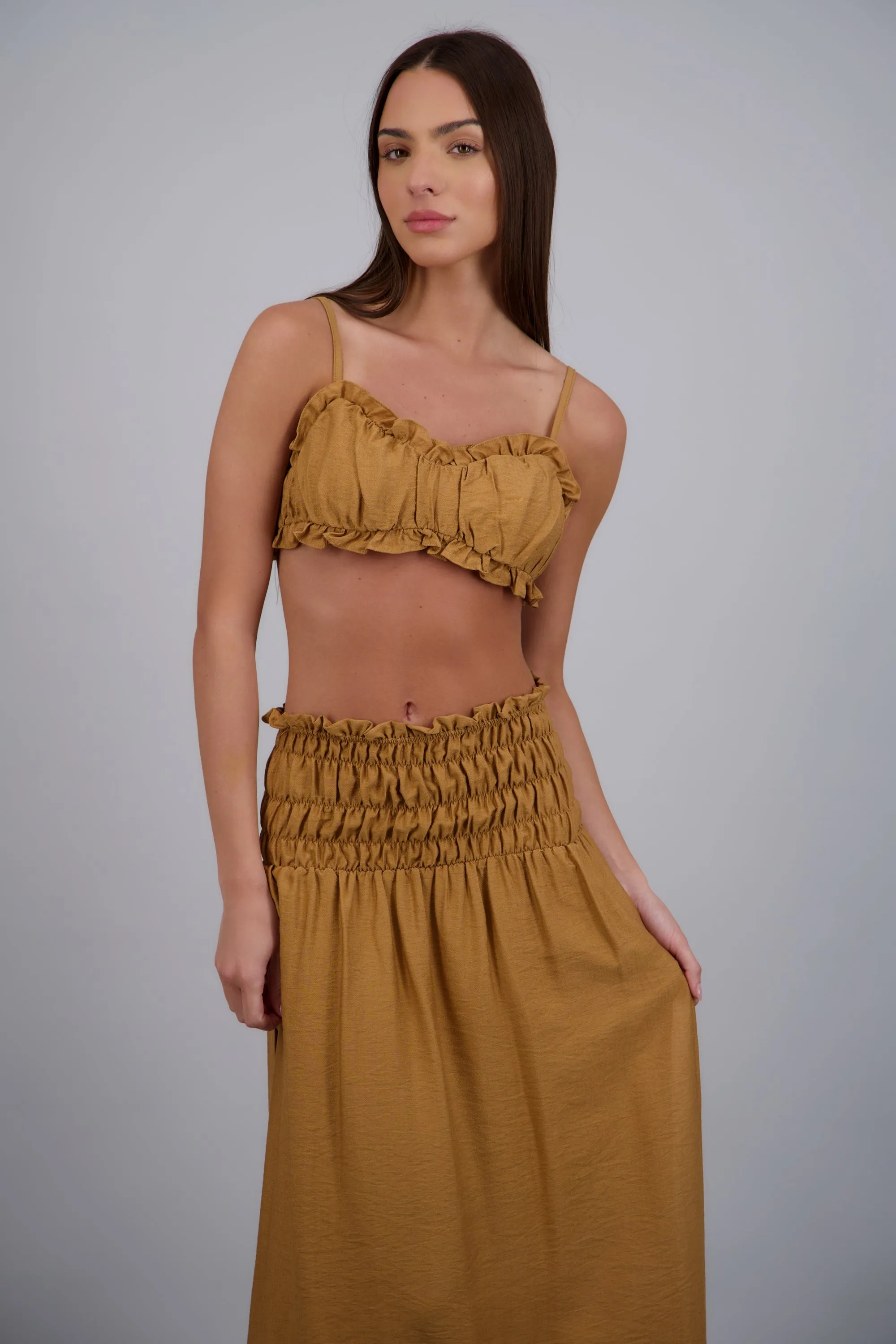 Top tirantes amarre espalda sold by Shasa