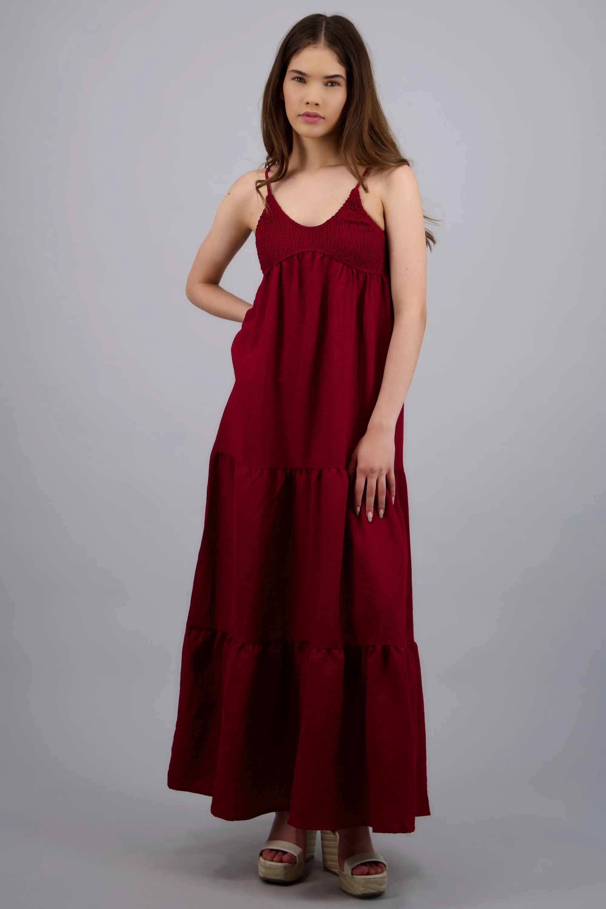 Vestido maxi texturizado sold by Shasa