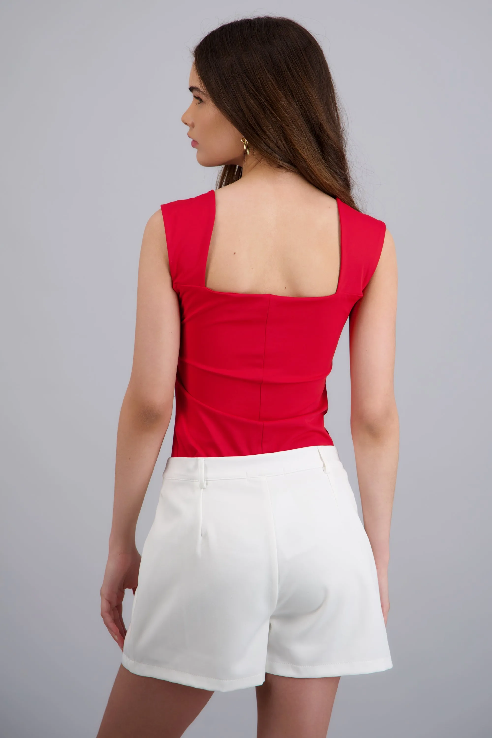 Top tirantes escote cuadrado sold by Shasa product image thumbnail 4
