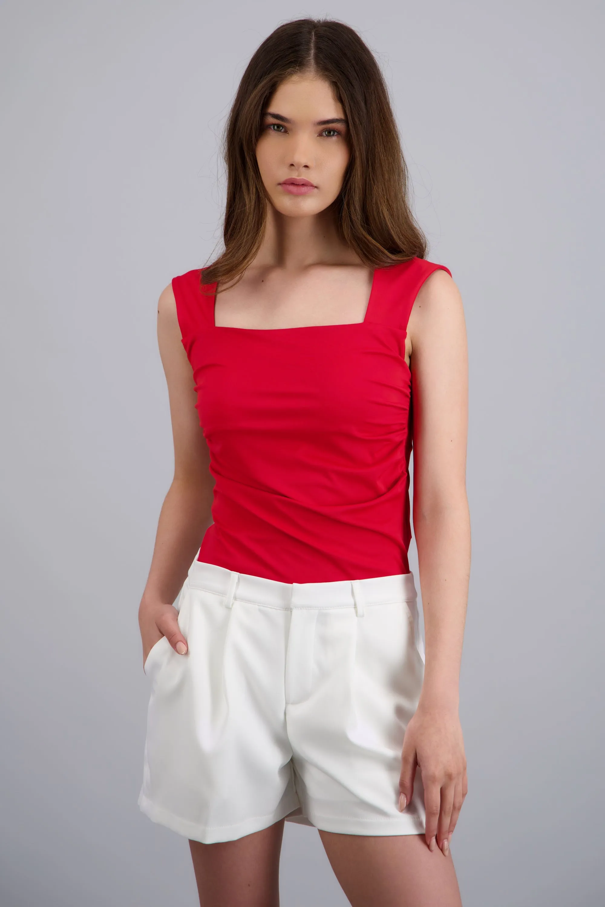Top tirantes escote cuadrado sold by Shasa product image thumbnail 3