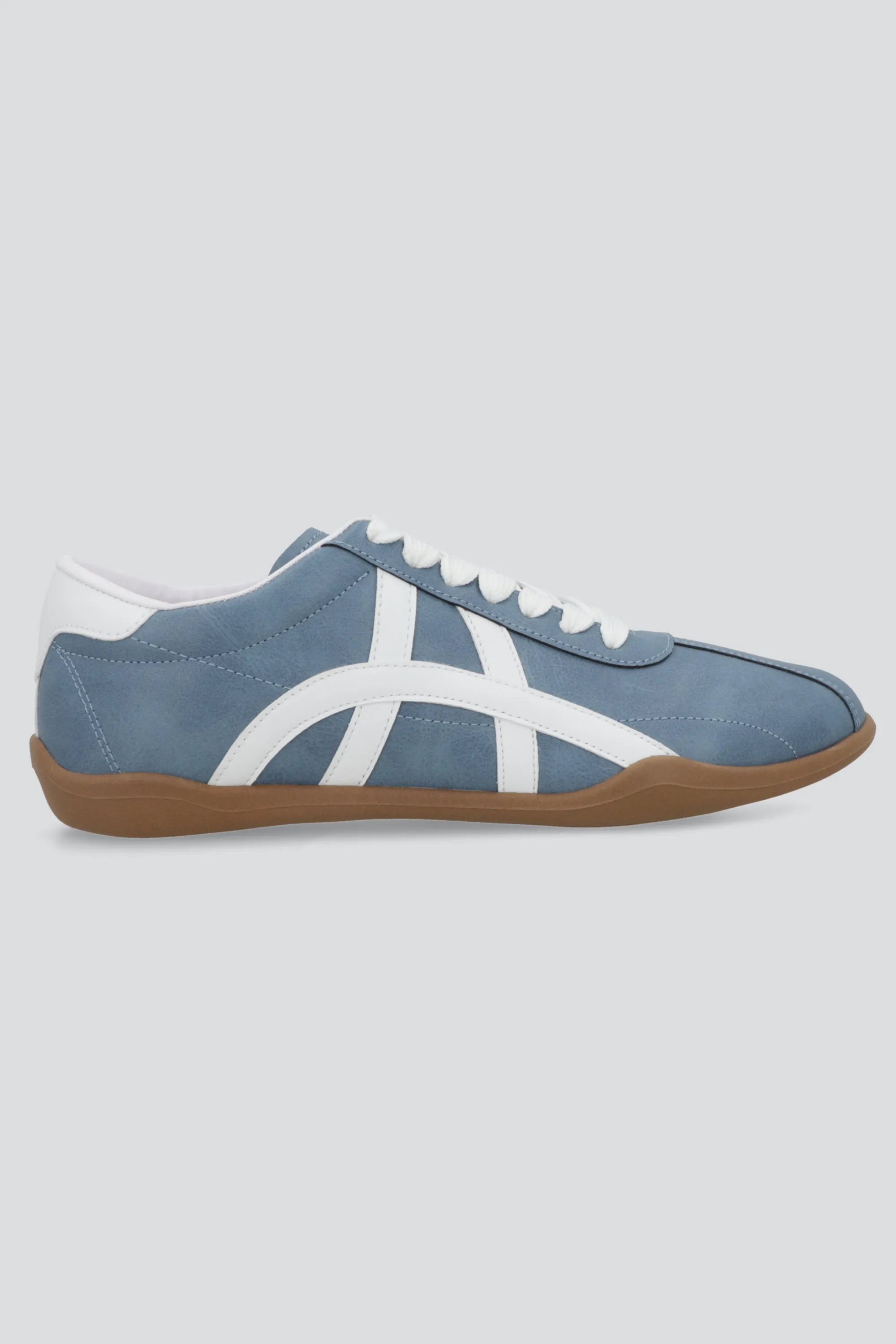 Tenis suela delgada gamucina sold by Shasa