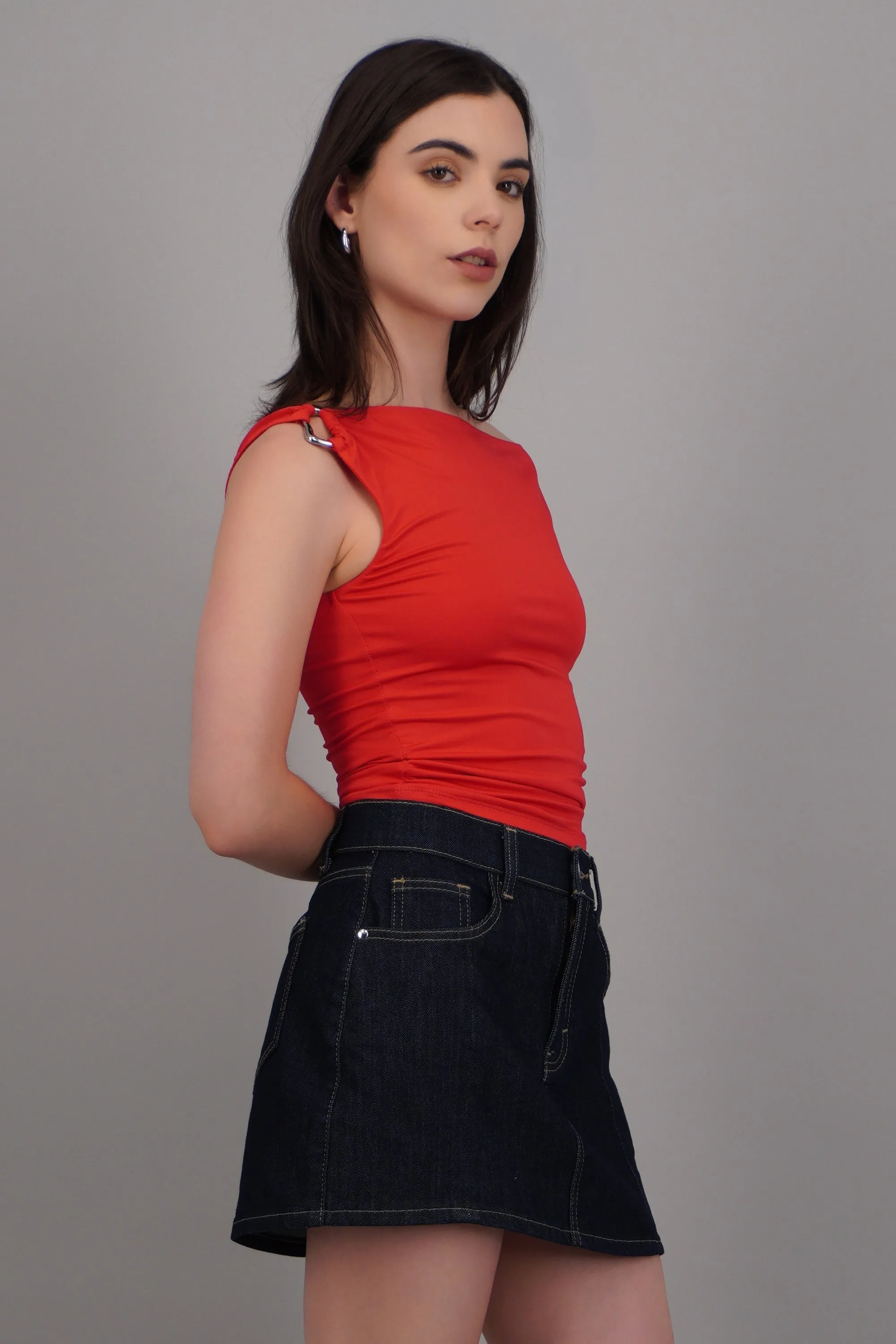 Top drapeado con argolla en tirante liso sold by Shasa product image thumbnail 2