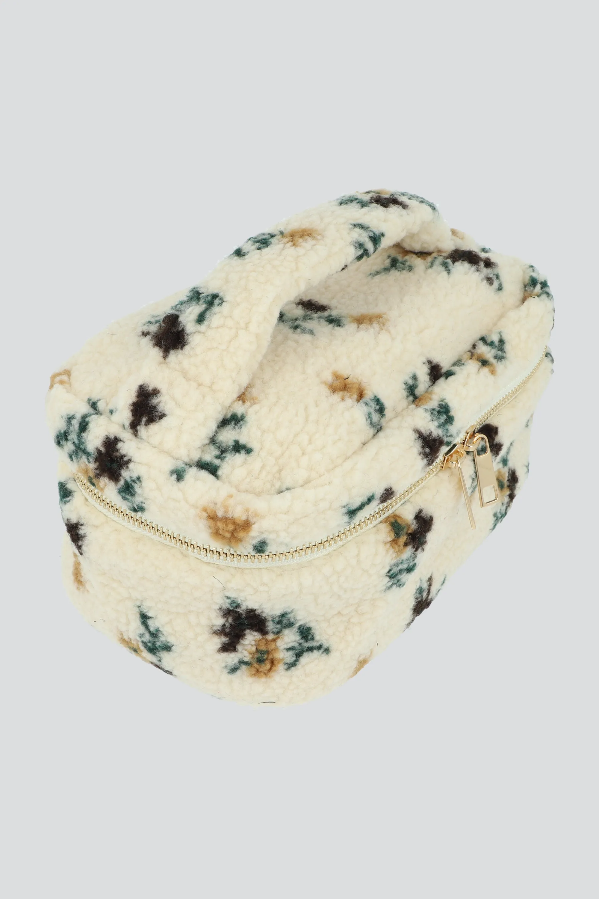 Neceser borrego flores sold by Shasa