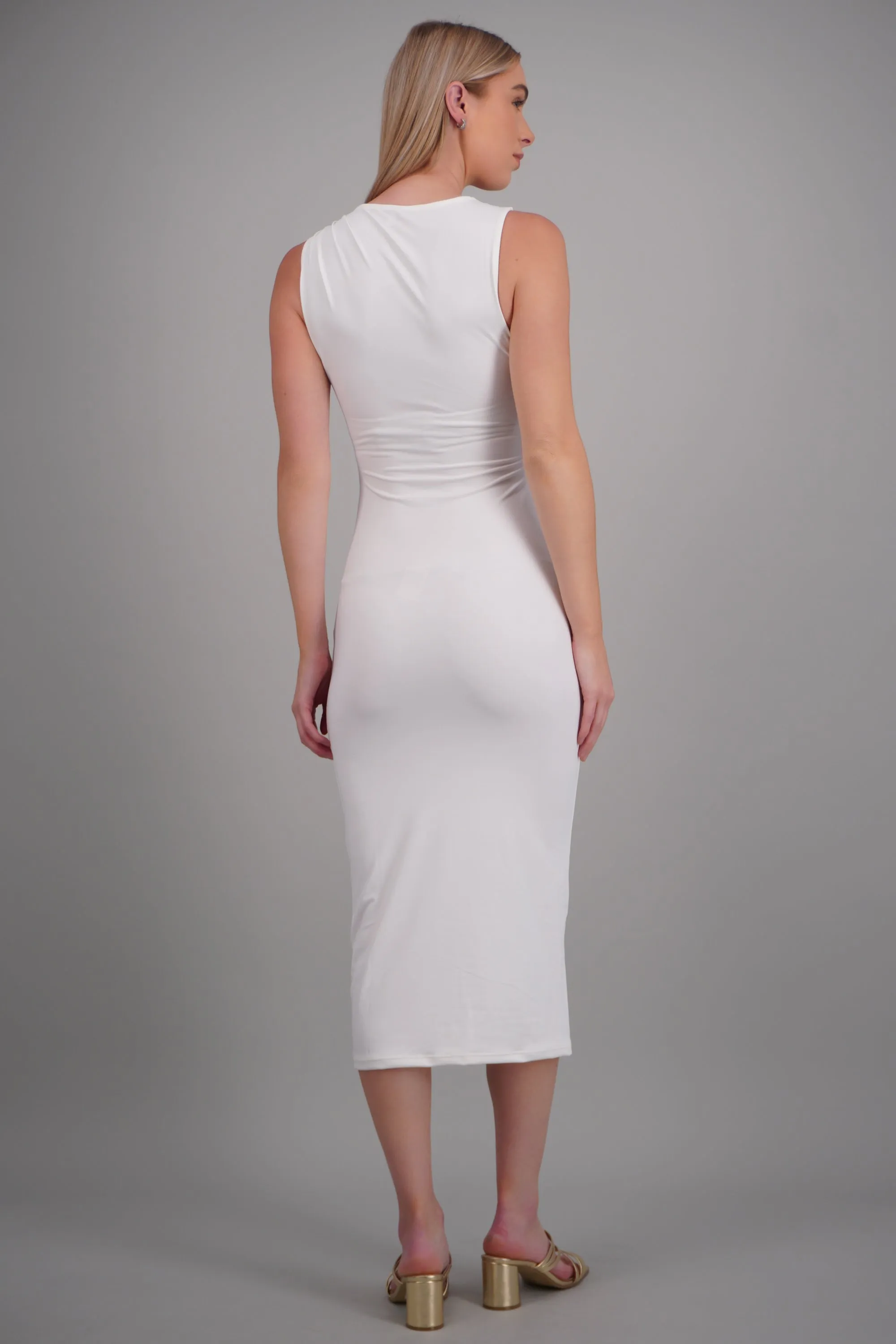 Vestido maxi detalle hombro sold by Shasa product image thumbnail 4